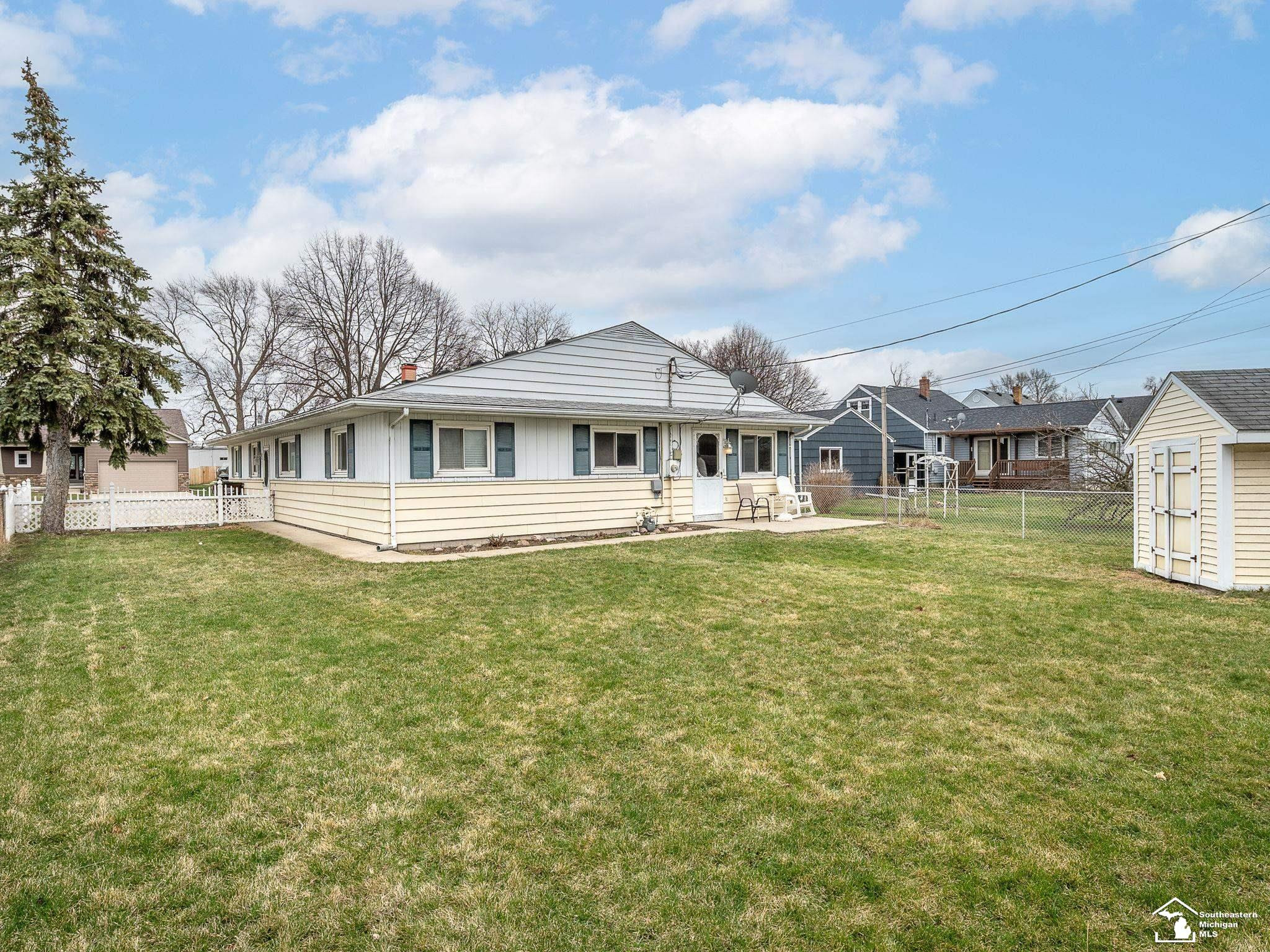 469 Bentley Drive, Monroe, MI 48162 — Photo 25