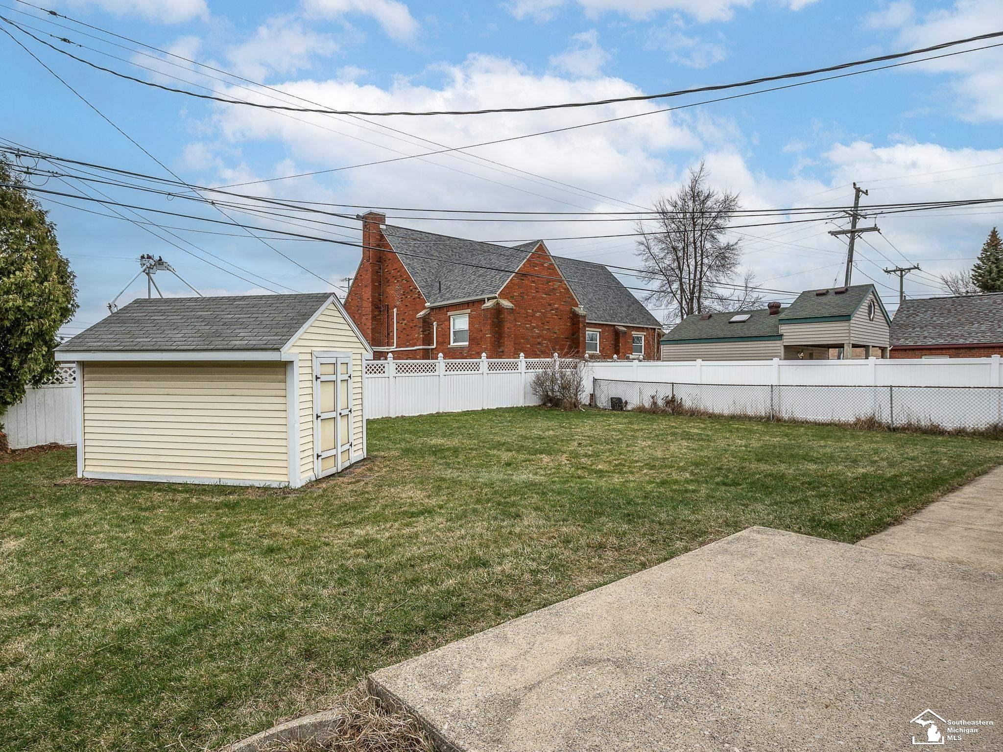 469 Bentley Drive, Monroe, MI 48162 — Photo 26