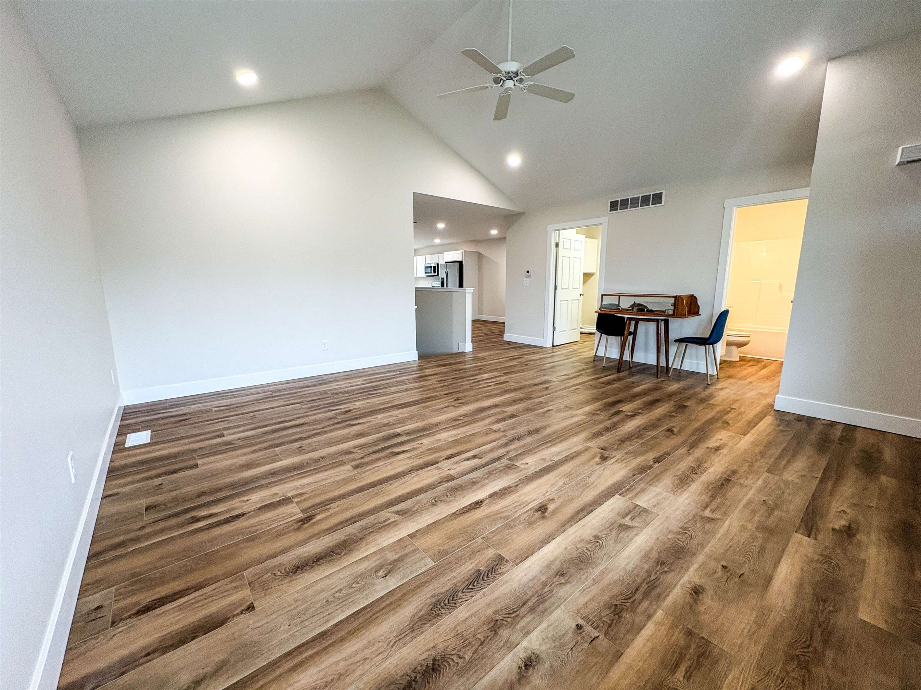 11433 Windmill Point, Clio, MI 48420 — Photo 4