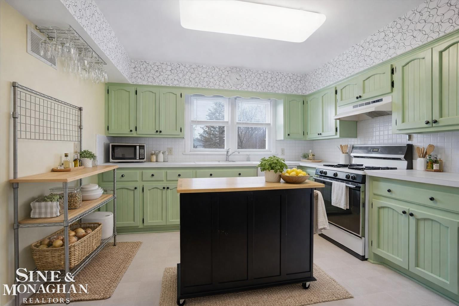 465 Louis Avenue, MI — Photo 14