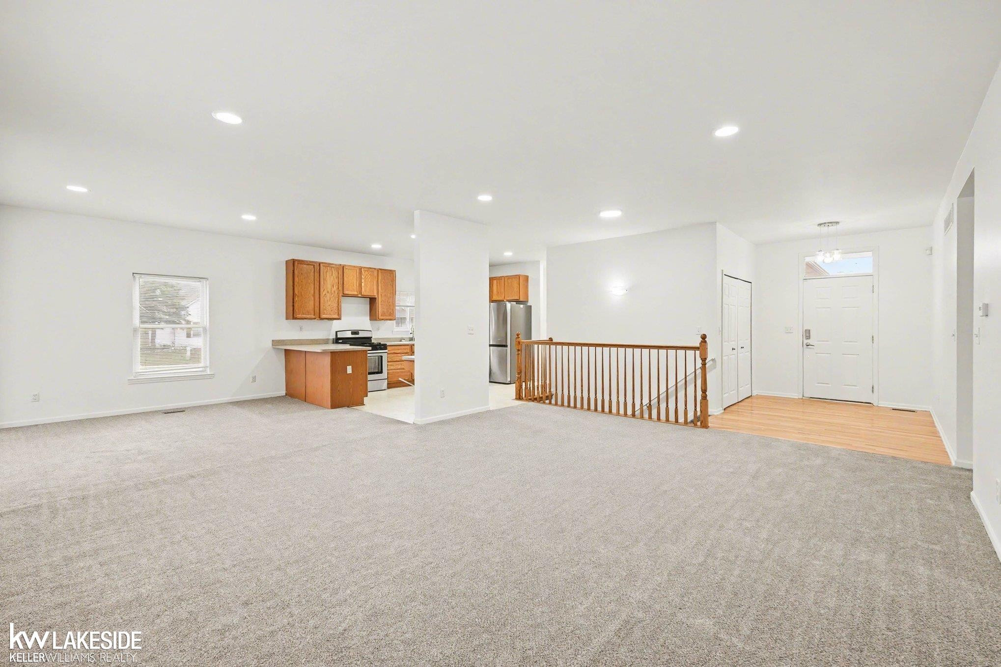 1593 Club House Court, Pontiac, MI 48340 — Photo 2