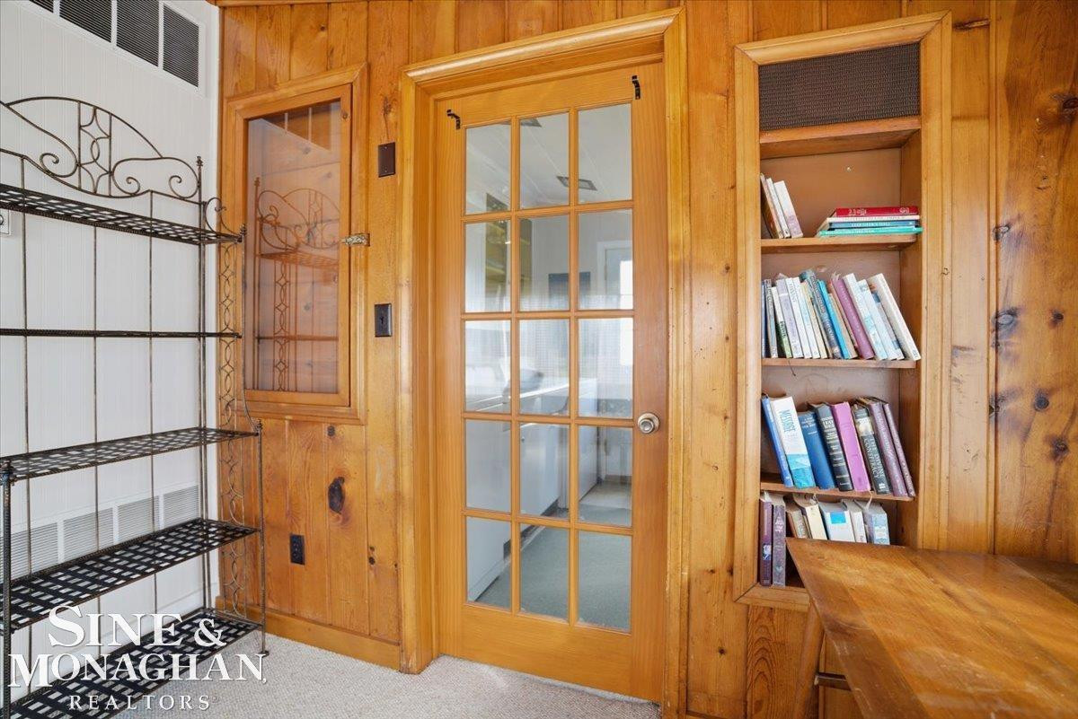 465 Louis Avenue, MI — Photo 23