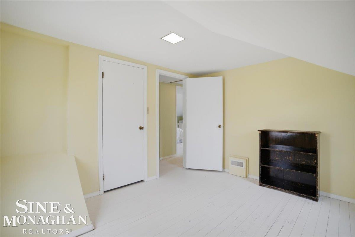 465 Louis Avenue, MI — Photo 28