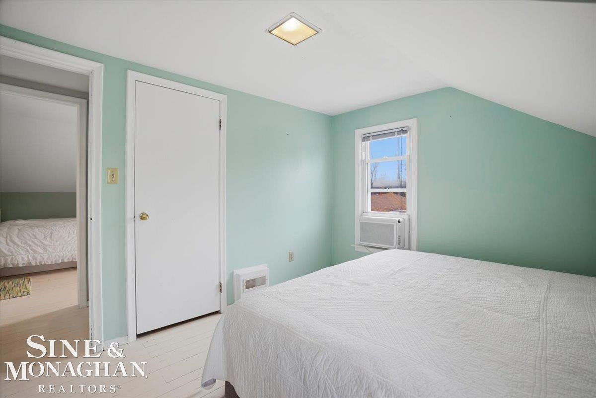 465 Louis Avenue, MI — Photo 32