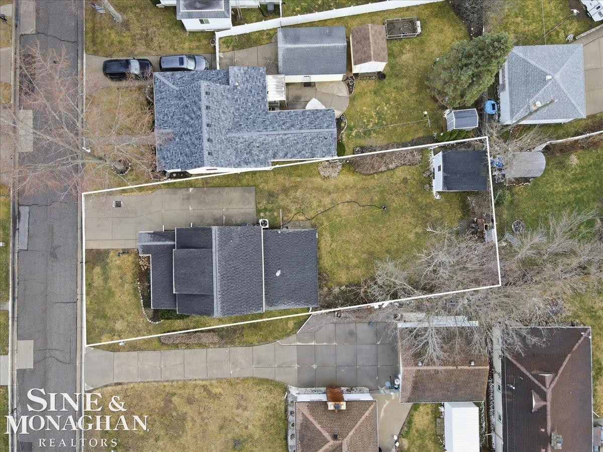 465 Louis Avenue, MI — Photo 39