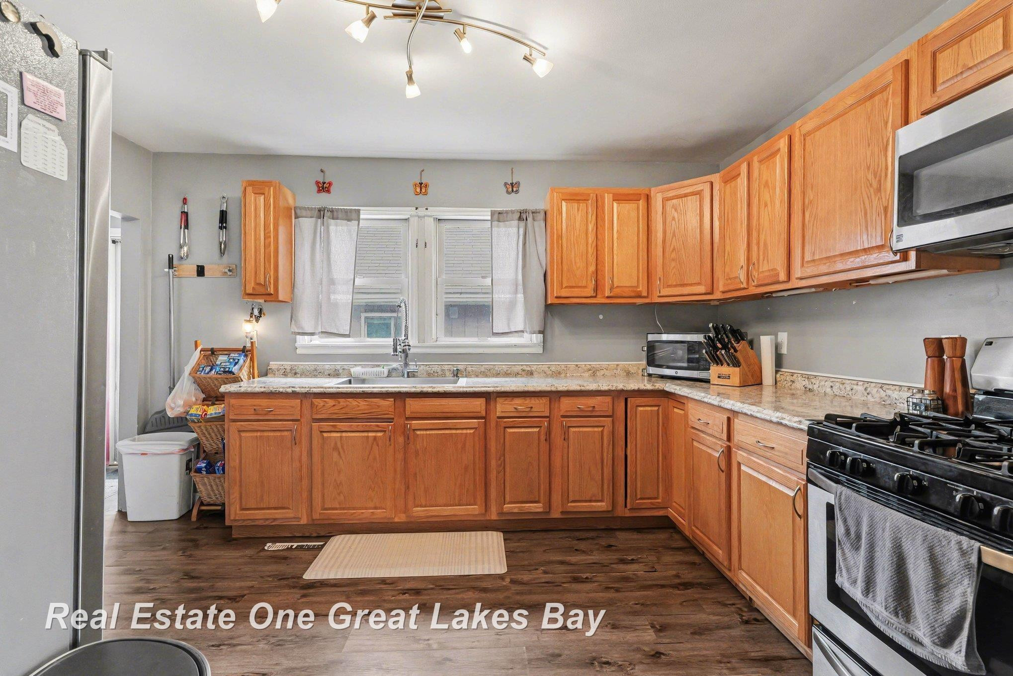 621 W Hosmer Street, Saint Charles, MI 48655 — Photo 6