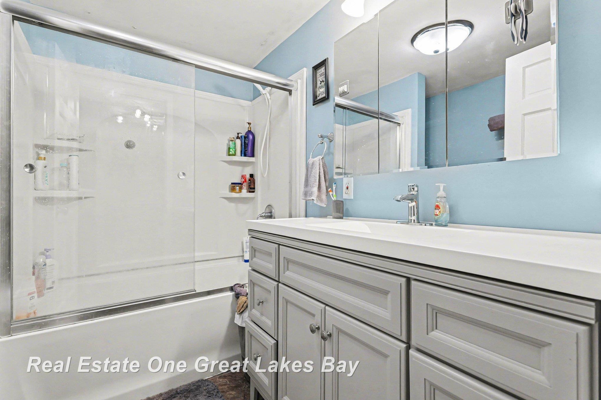 621 W Hosmer Street, Saint Charles, MI 48655 — Photo 8