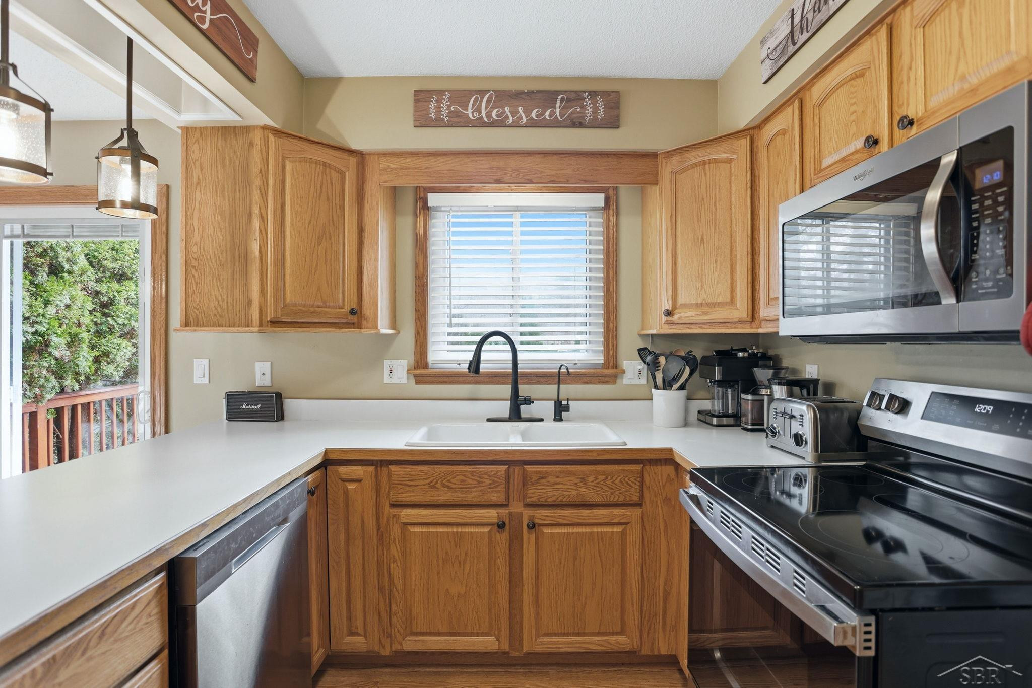 3804 Sweetbrier Terrace, Midland, MI 48642 — Photo 11