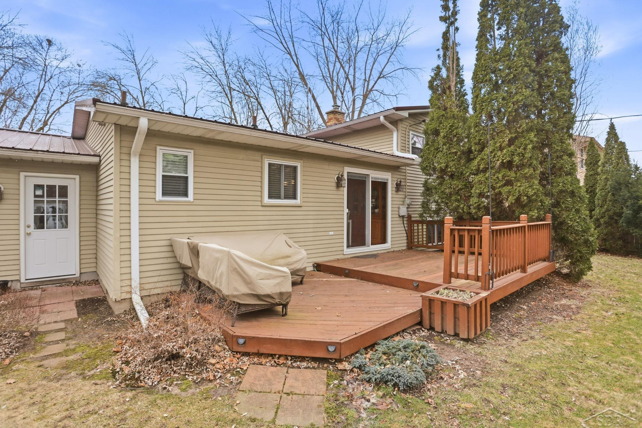 3804 Sweetbrier Terrace, Midland, MI 48642 — Photo 25