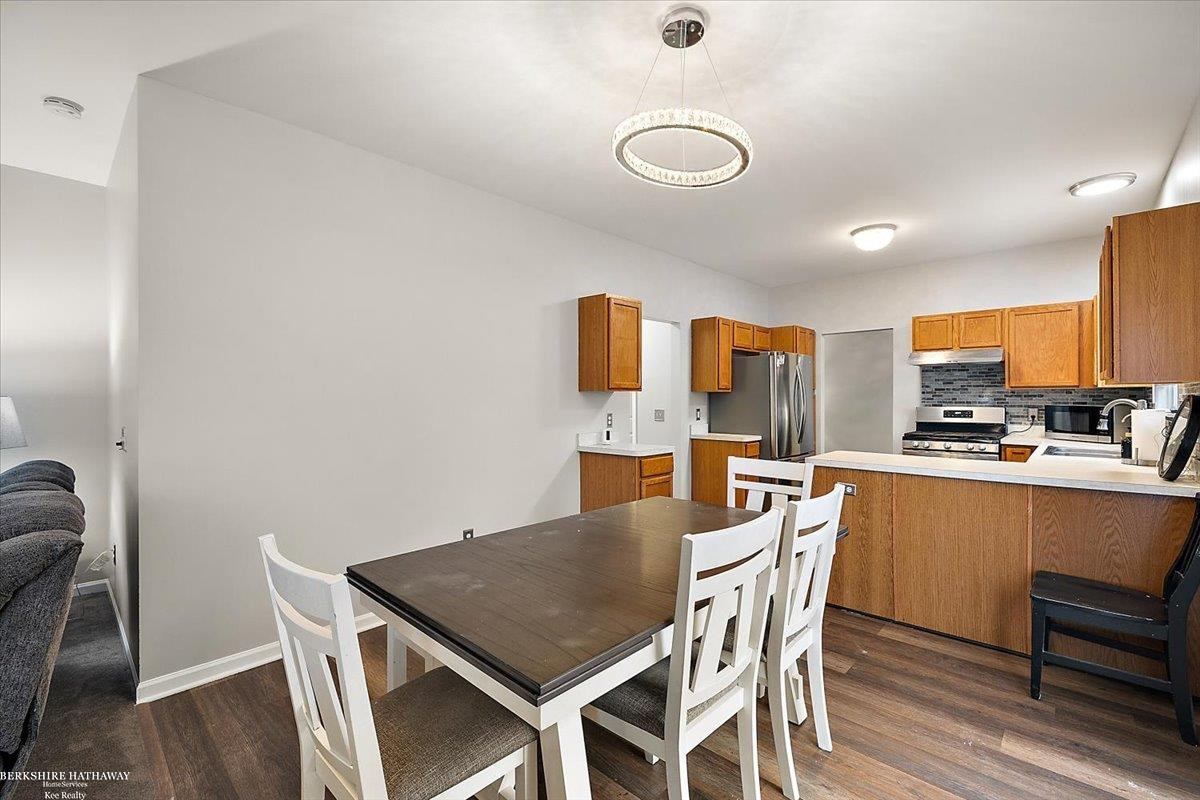 9105 Timbercrest Lane, Whitmore Lake, MI 48189 — Photo 12
