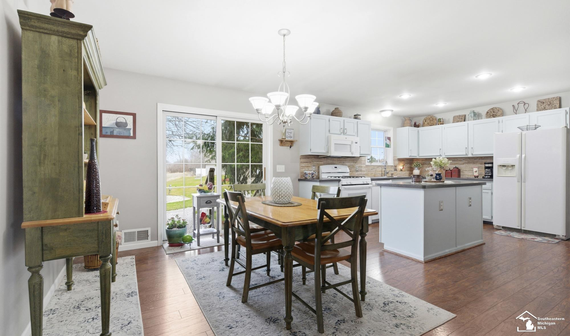 4307 Burke Road, Newport, MI 48166 — Photo 9