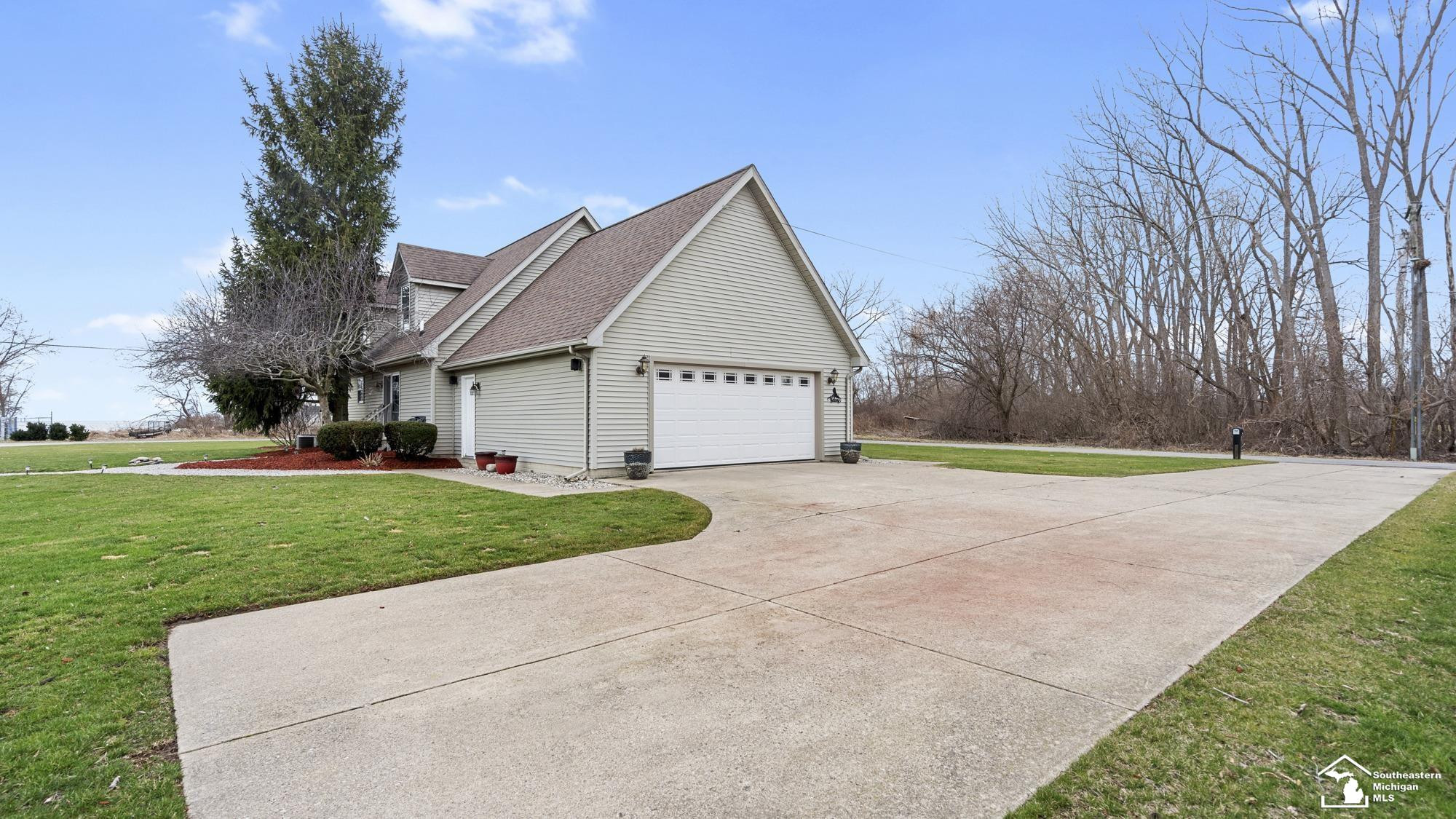 4307 Burke Road, Newport, MI 48166 — Photo 35
