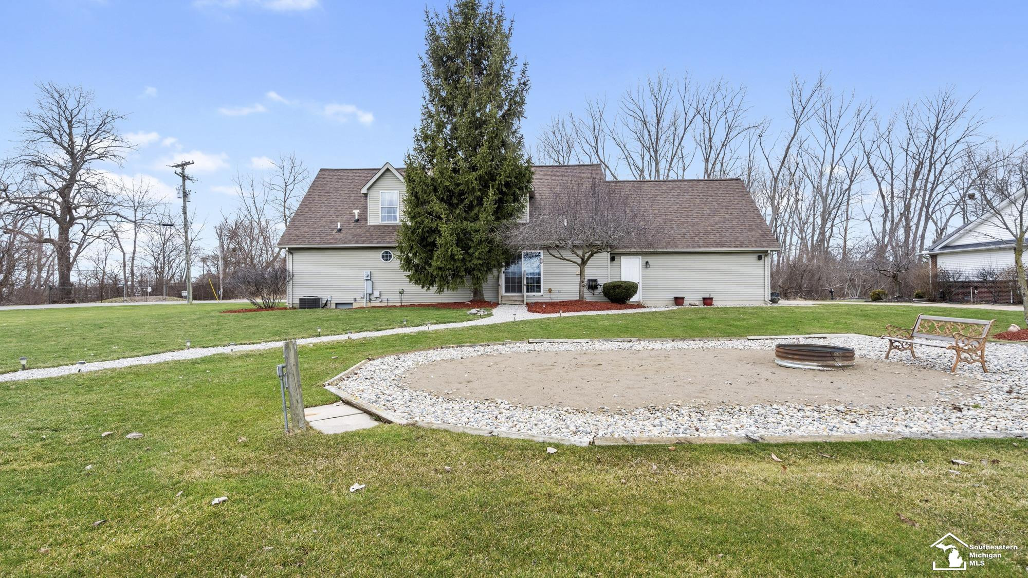 4307 Burke Road, Newport, MI 48166 — Photo 42