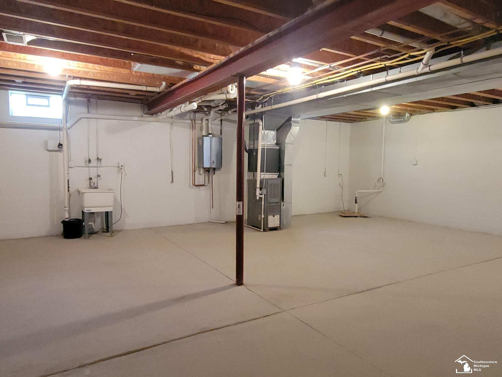 12322 Hannah Lane, Carleton, MI 48117 — Photo 43