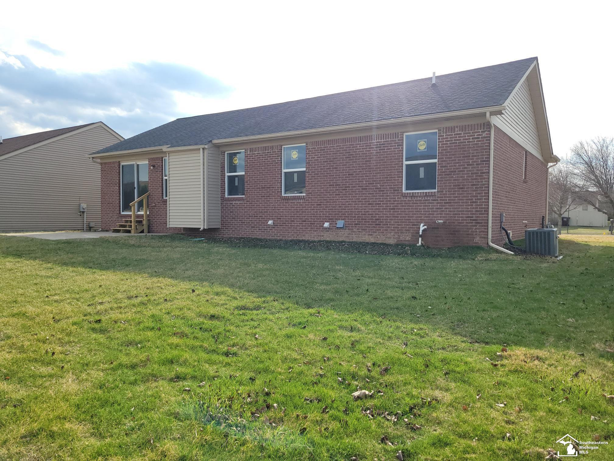 12322 Hannah Lane, Carleton, MI 48117 — Photo 4