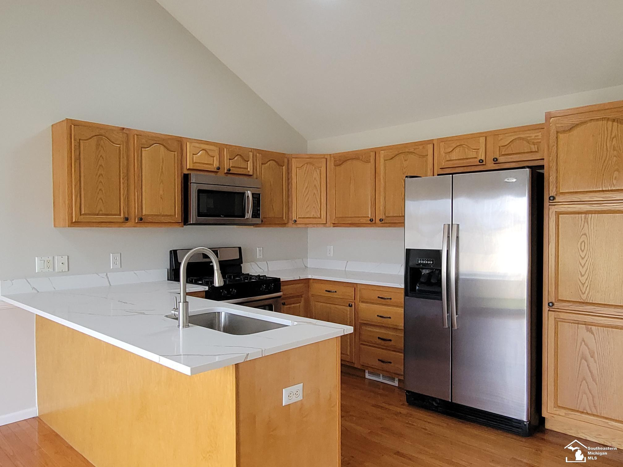 12322 Hannah Lane, Carleton, MI 48117 — Photo 10