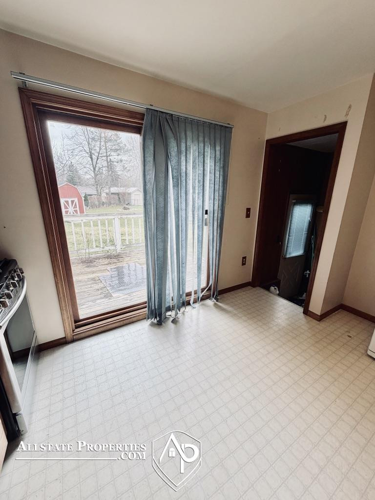 4126 N Belsay Road, Flint, MI 48506 — Photo 7