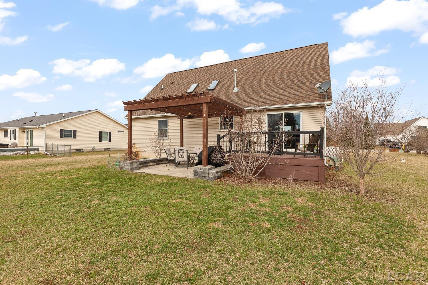 3114 Cobblestone Ridge, Tecumseh, MI 49286 — Photo 3