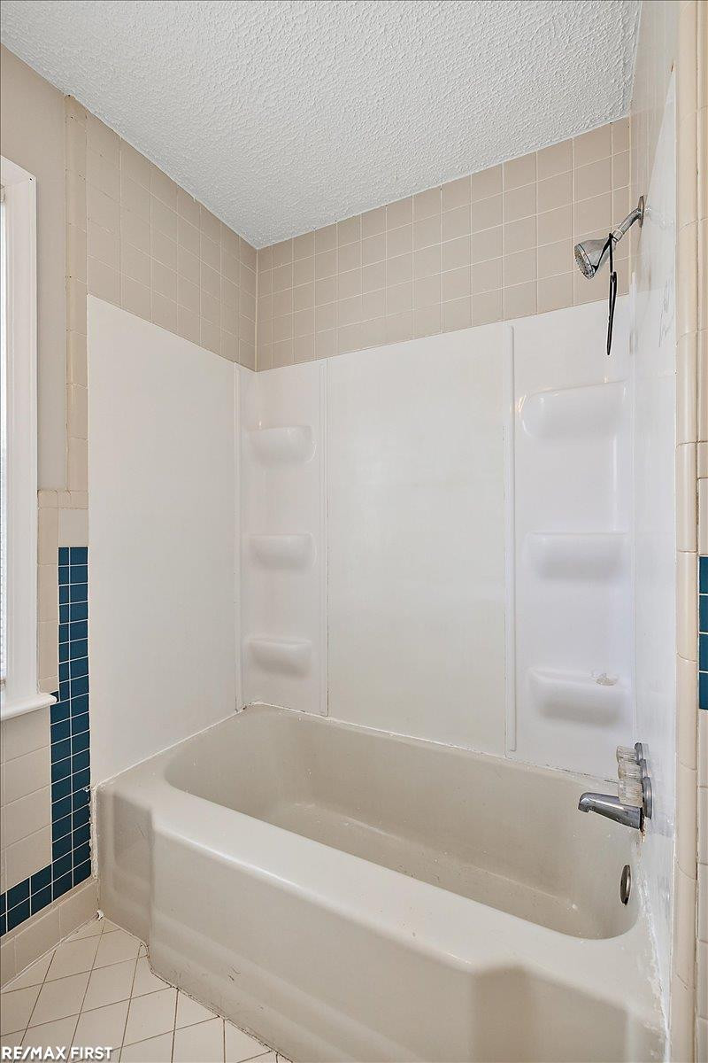 20625 Avalon Street, Saint Clair Shores, MI 48080 — Photo 21