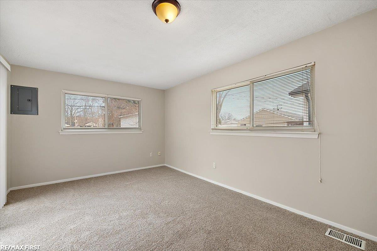 20625 Avalon Street, Saint Clair Shores, MI 48080 — Photo 22