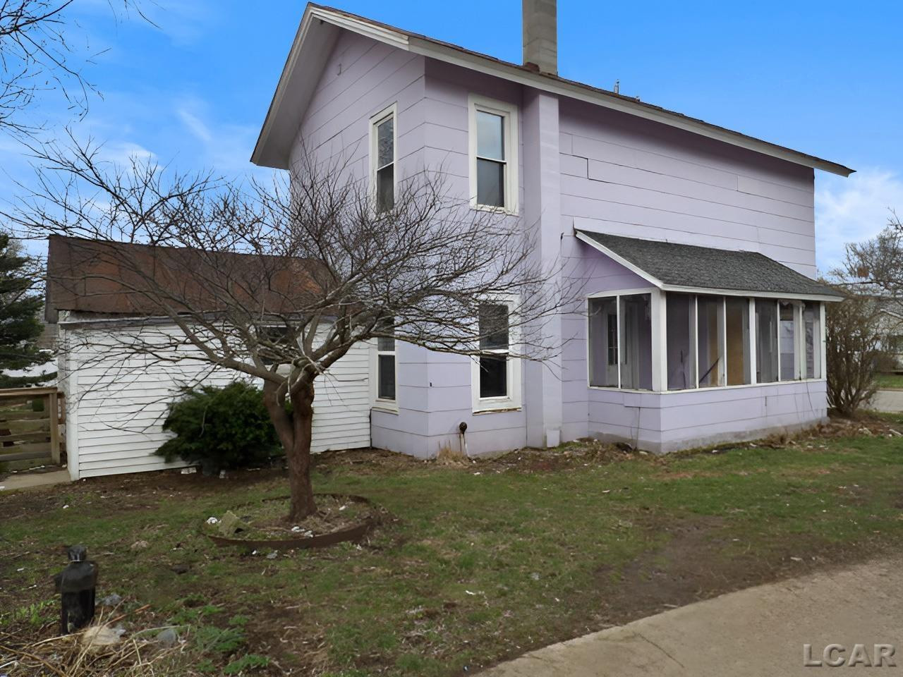 2713 Lilac Road, Hillsdale, MI 49242 — front exterior
