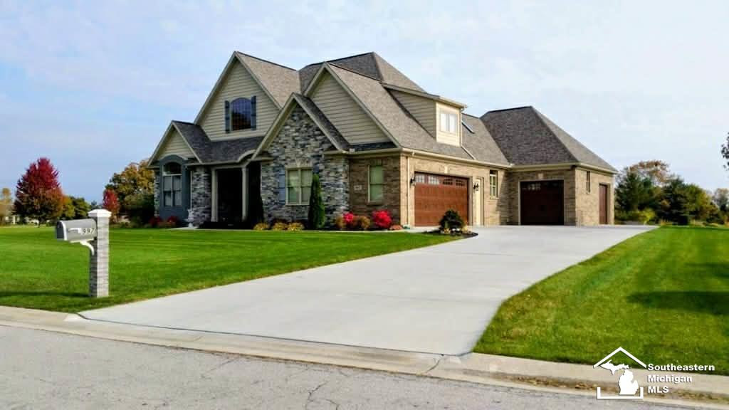 997 Saint James Park Avenue, Monroe, MI 48161 — Photo 3