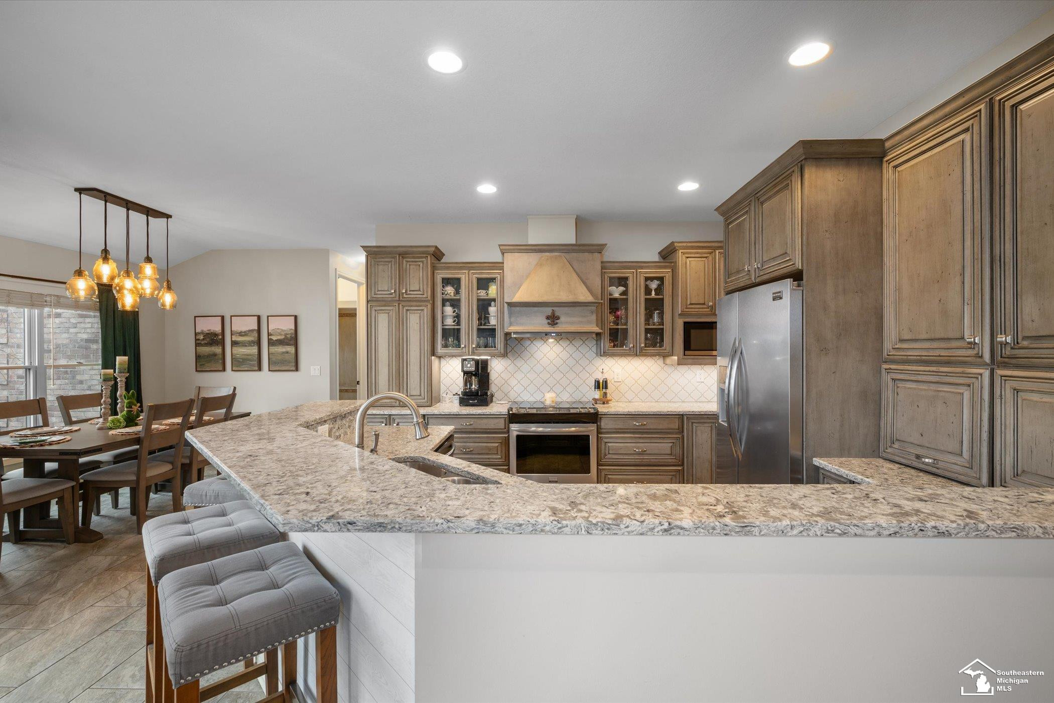 997 Saint James Park Avenue, Monroe, MI 48161 — Photo 22