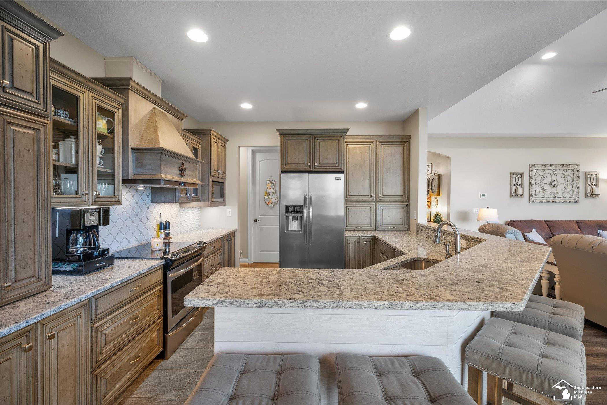 997 Saint James Park Avenue, Monroe, MI 48161 — Photo 23