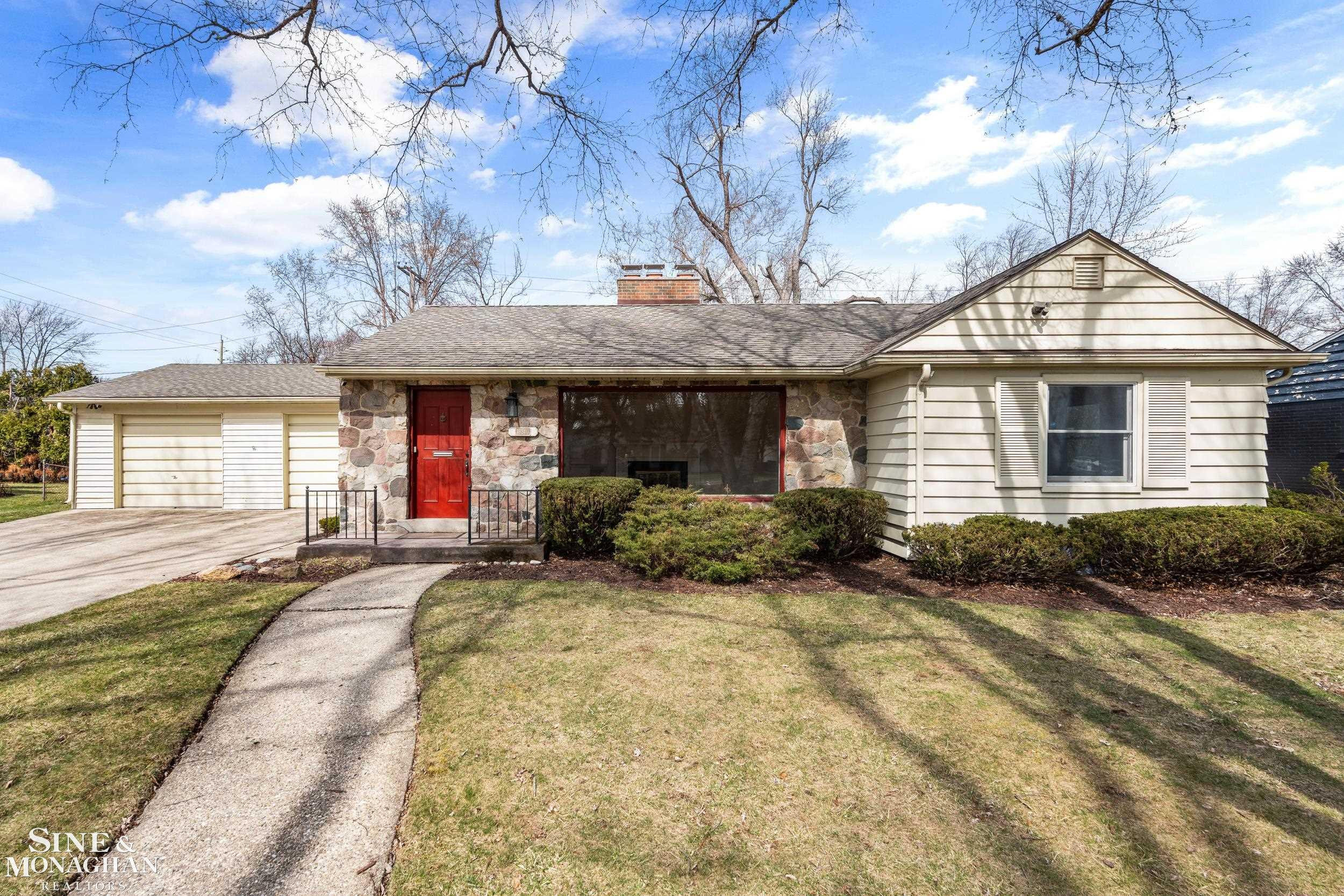 16240 Amherst Avenue, Beverly Hills, MI 48025 — front exterior