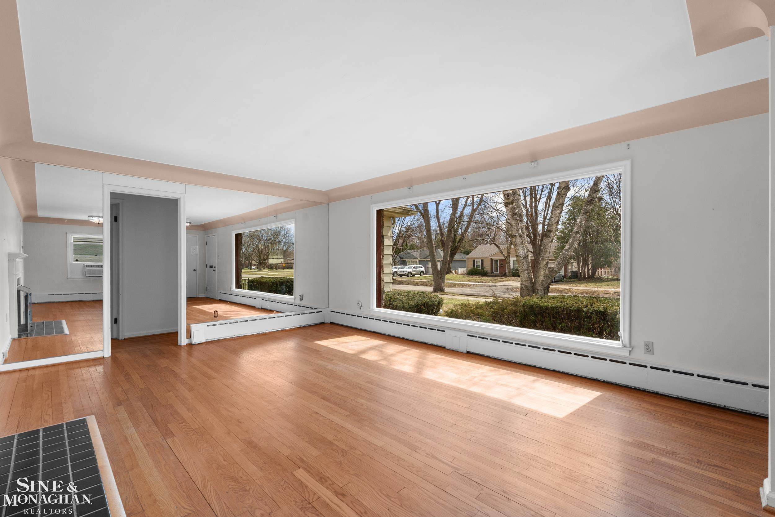 16240 Amherst Avenue, Beverly Hills, MI 48025 — Photo 11