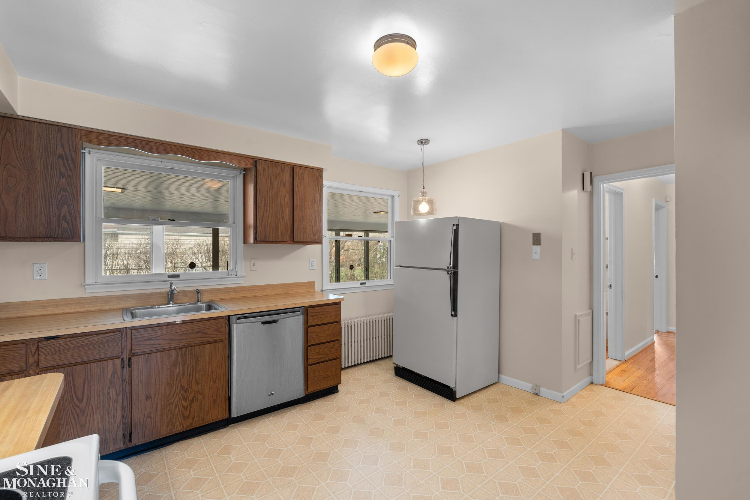 16240 Amherst Avenue, Beverly Hills, MI 48025 — Photo 12