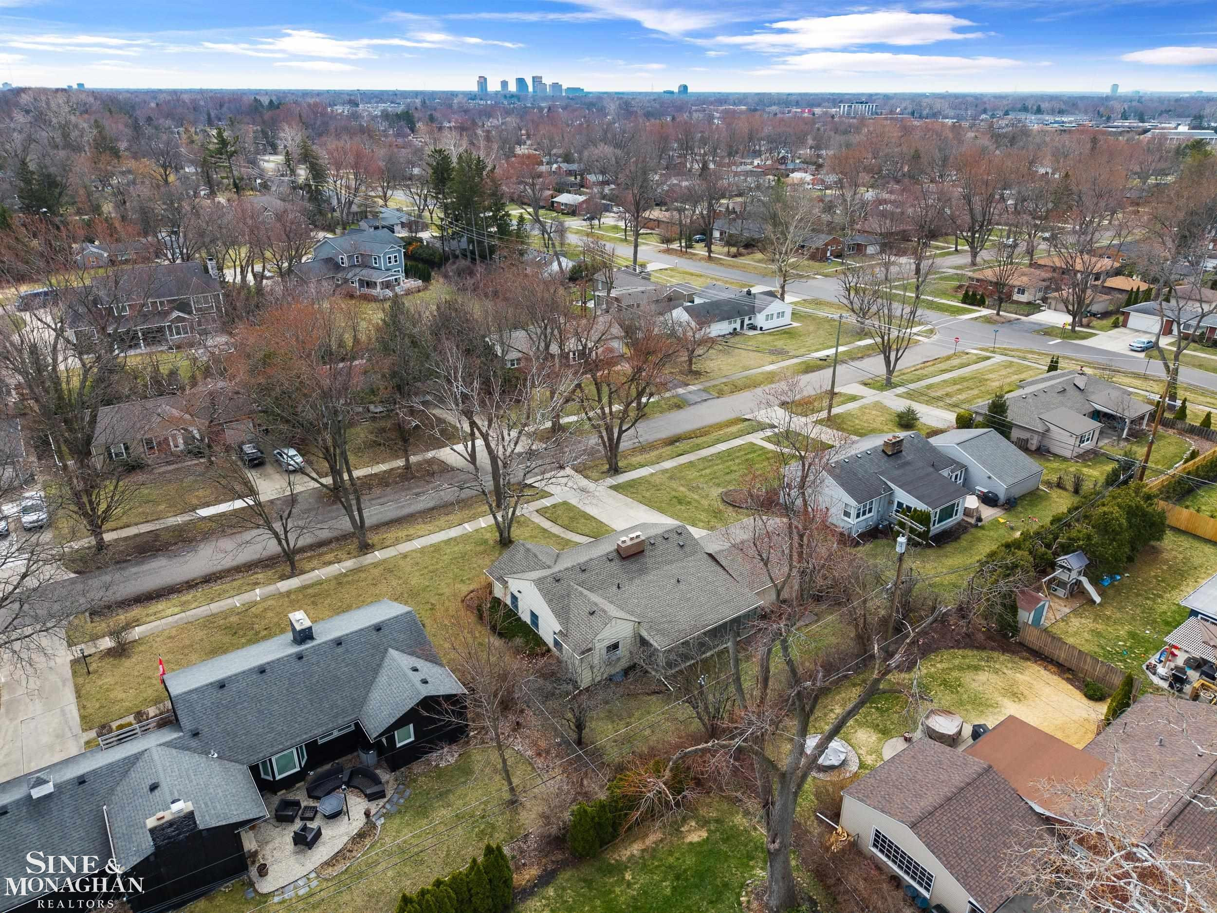 16240 Amherst Avenue, Beverly Hills, MI 48025 — Photo 33