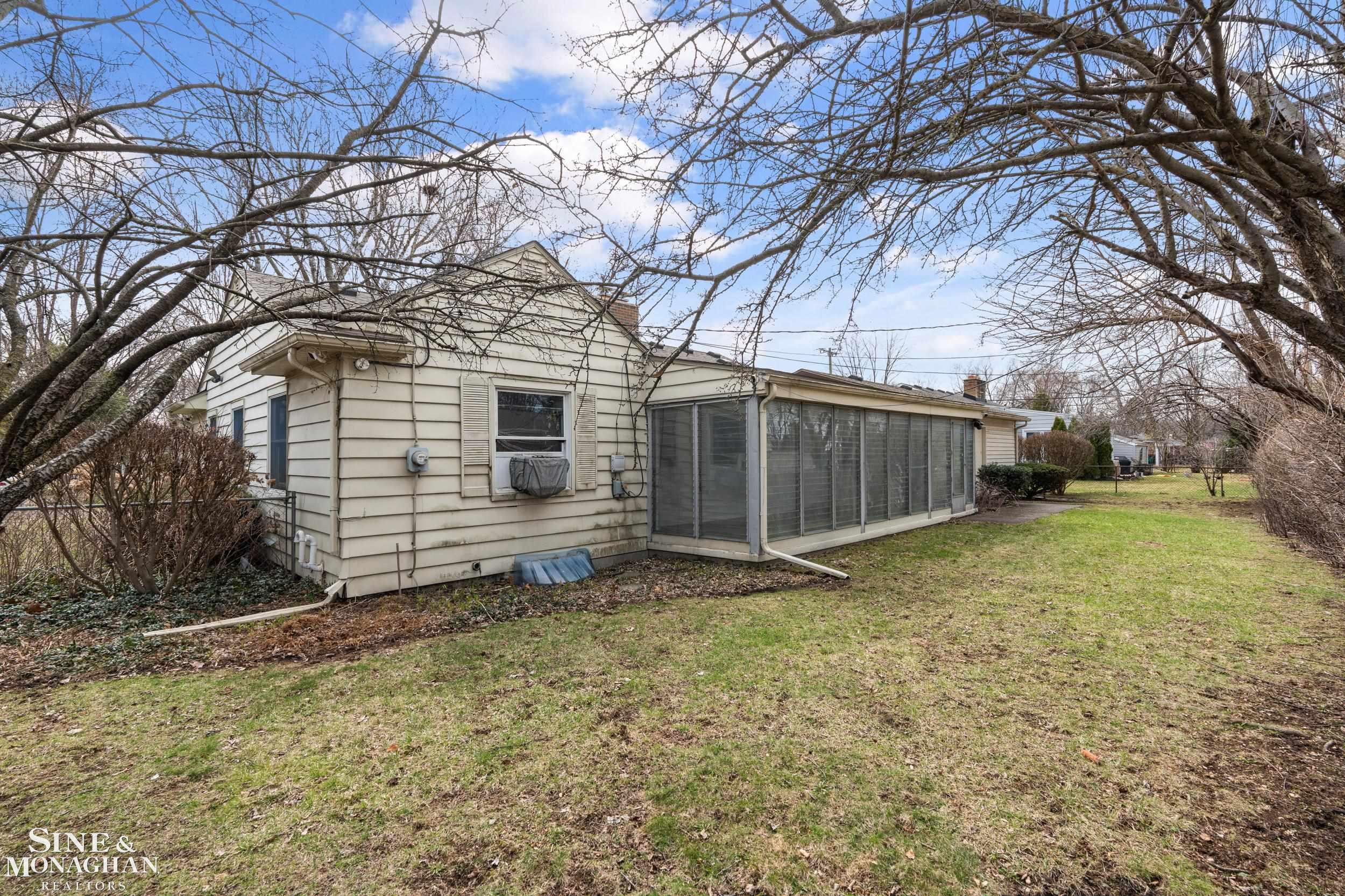 16240 Amherst Avenue, Beverly Hills, MI 48025 — Photo 40