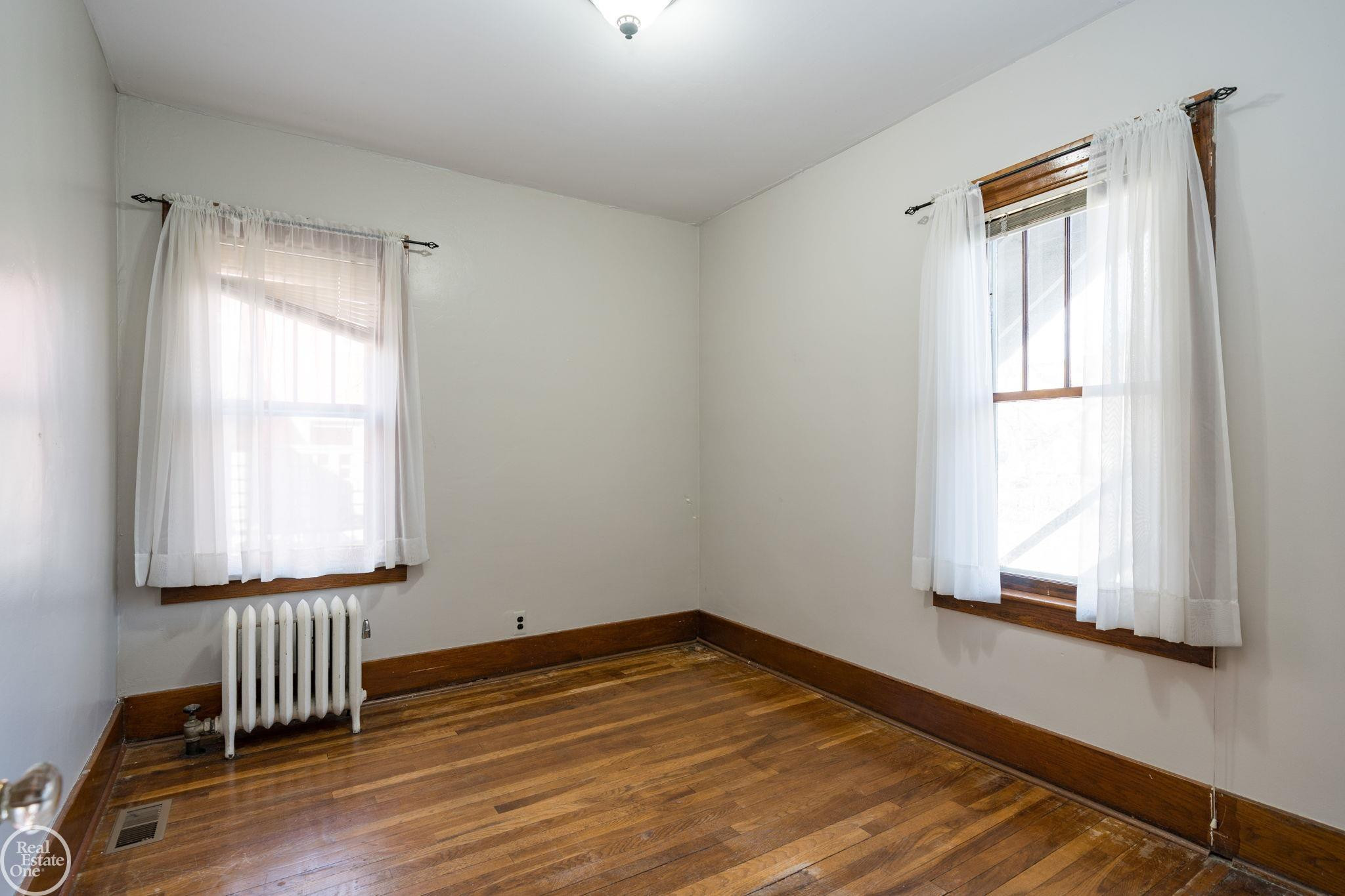 420 W 2nd Street, Rochester, MI 48307 — Photo 26