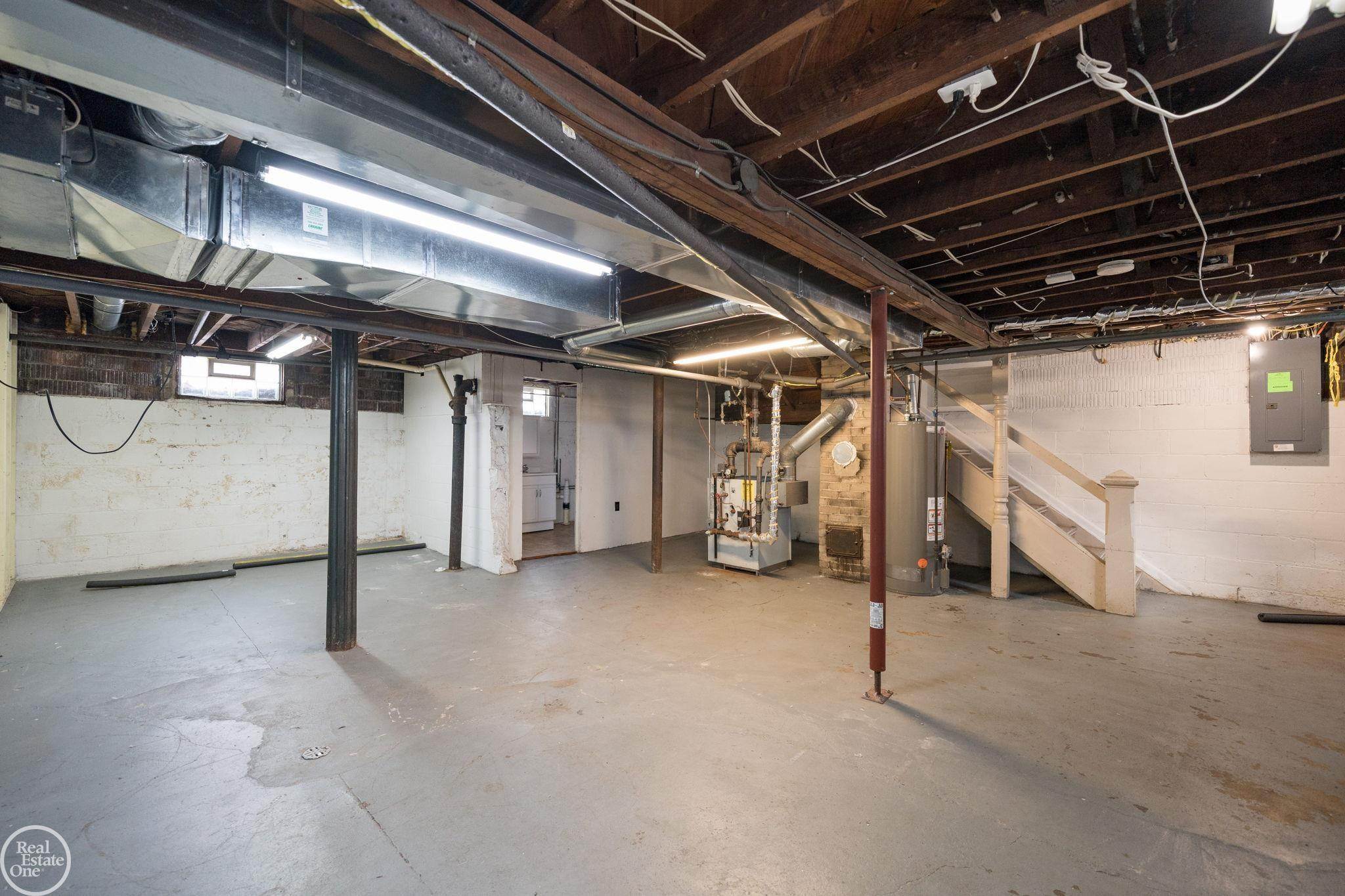 420 W 2nd Street, Rochester, MI 48307 — Photo 33