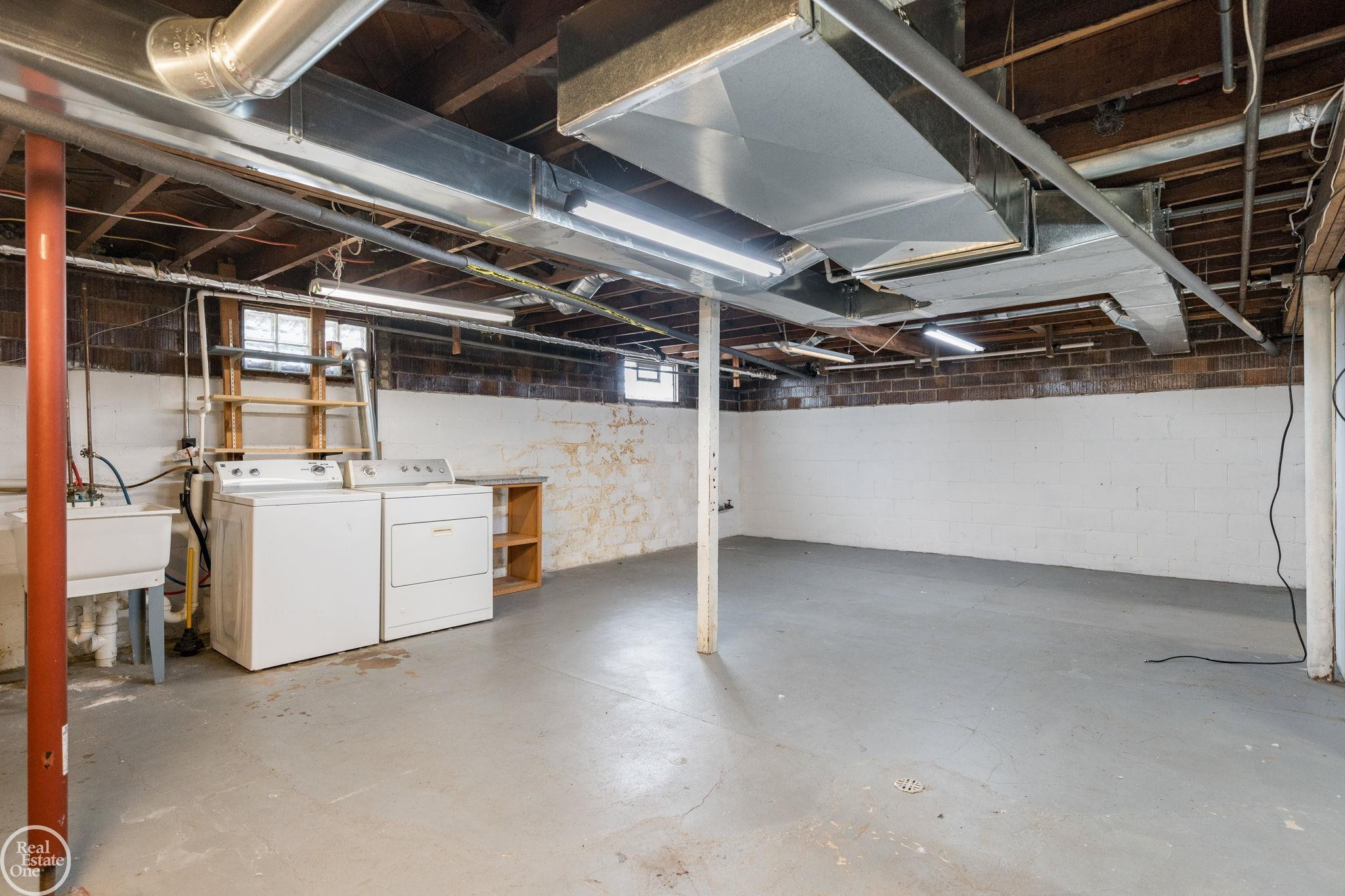 420 W 2nd Street, Rochester, MI 48307 — Photo 36