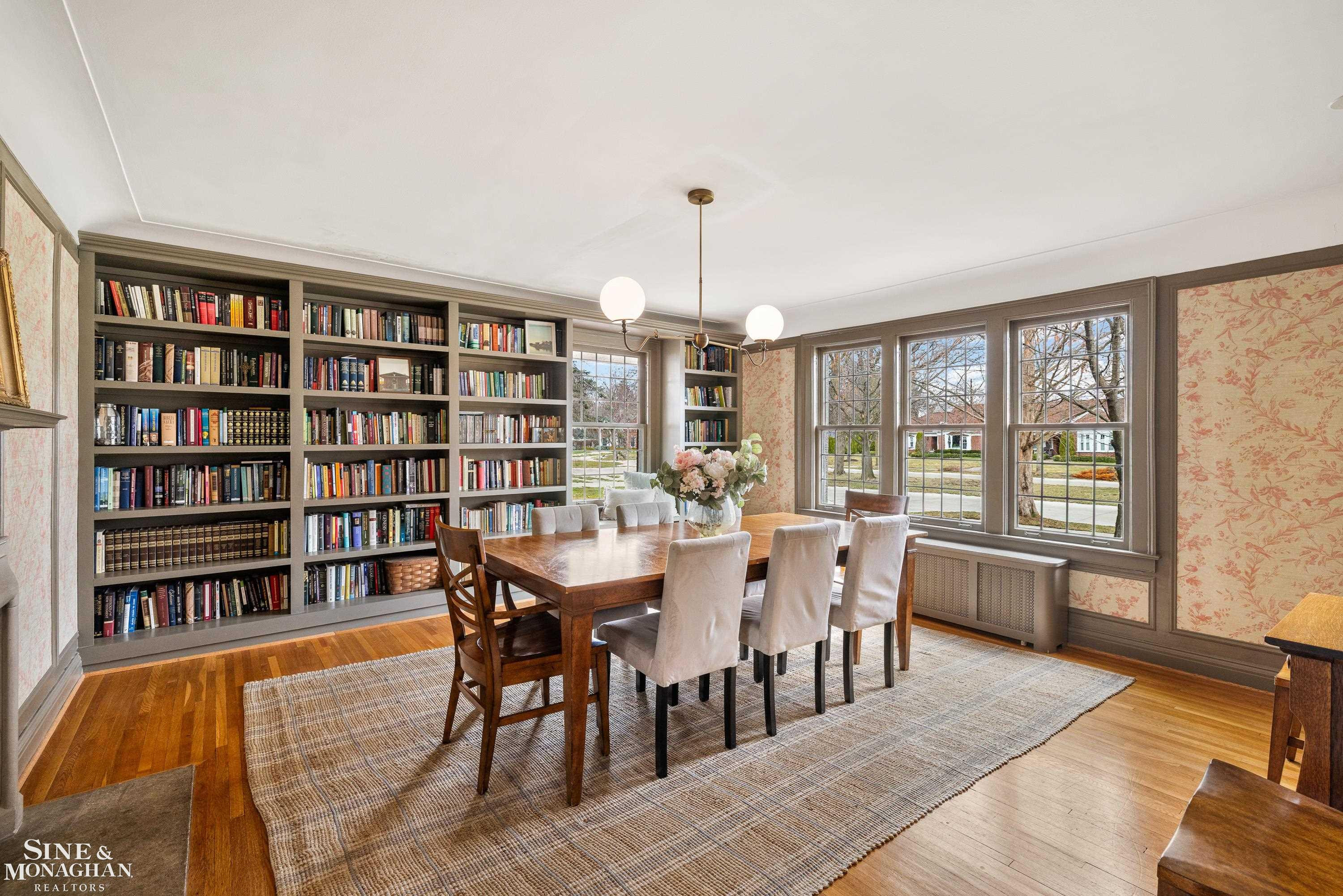 1041 Lochmoor Boulevard, Grosse Pointe Woods, MI 48236 — Photo 18
