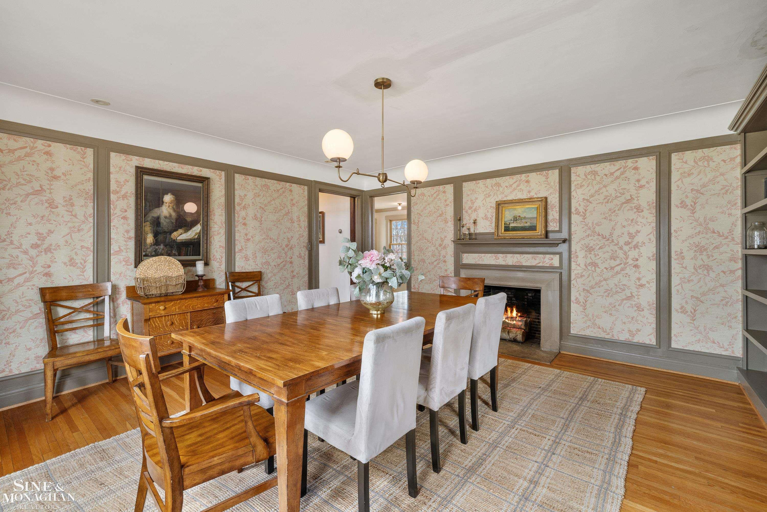1041 Lochmoor Boulevard, Grosse Pointe Woods, MI 48236 — Photo 20