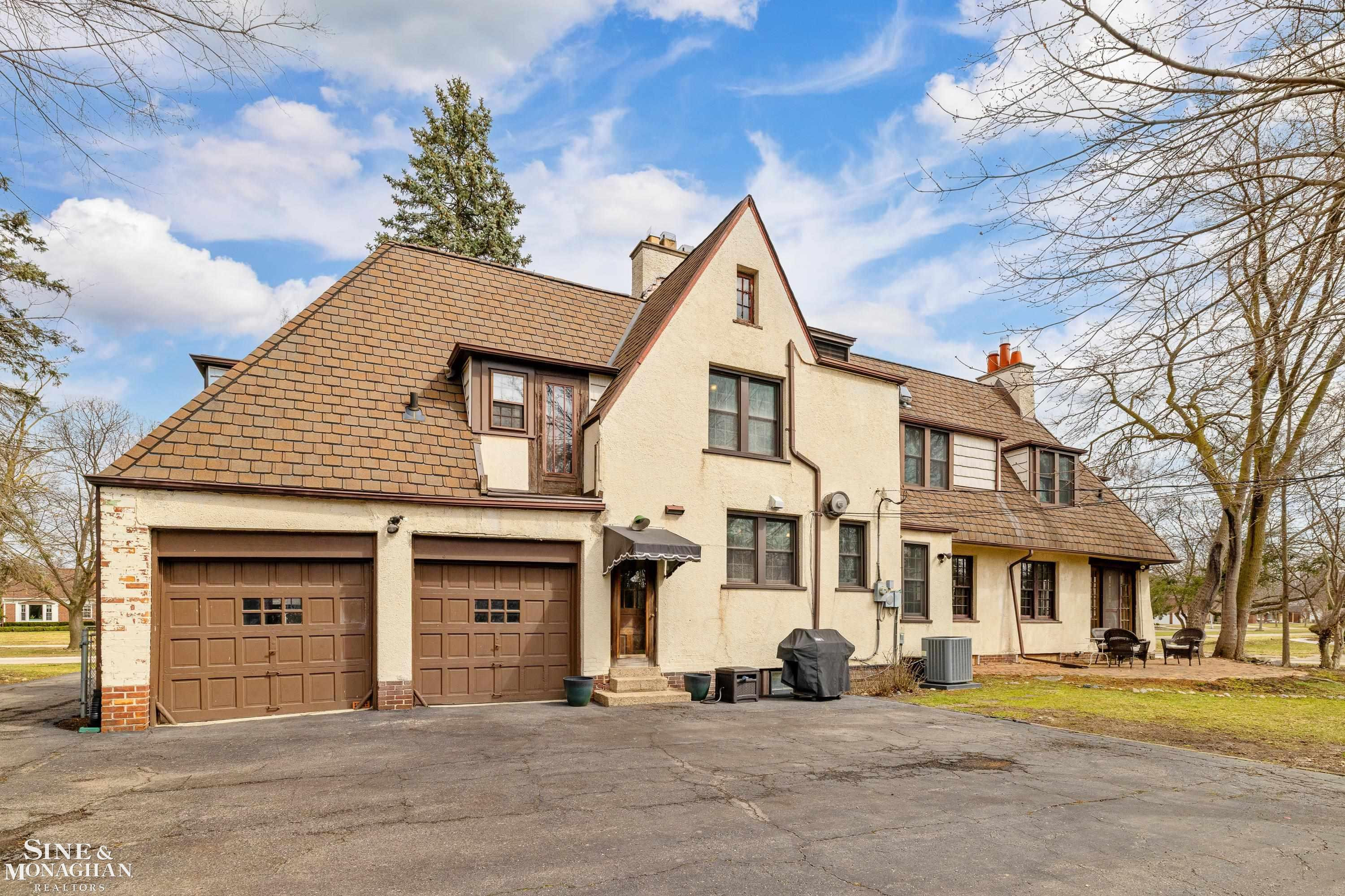 1041 Lochmoor Boulevard, Grosse Pointe Woods, MI 48236 — Photo 66
