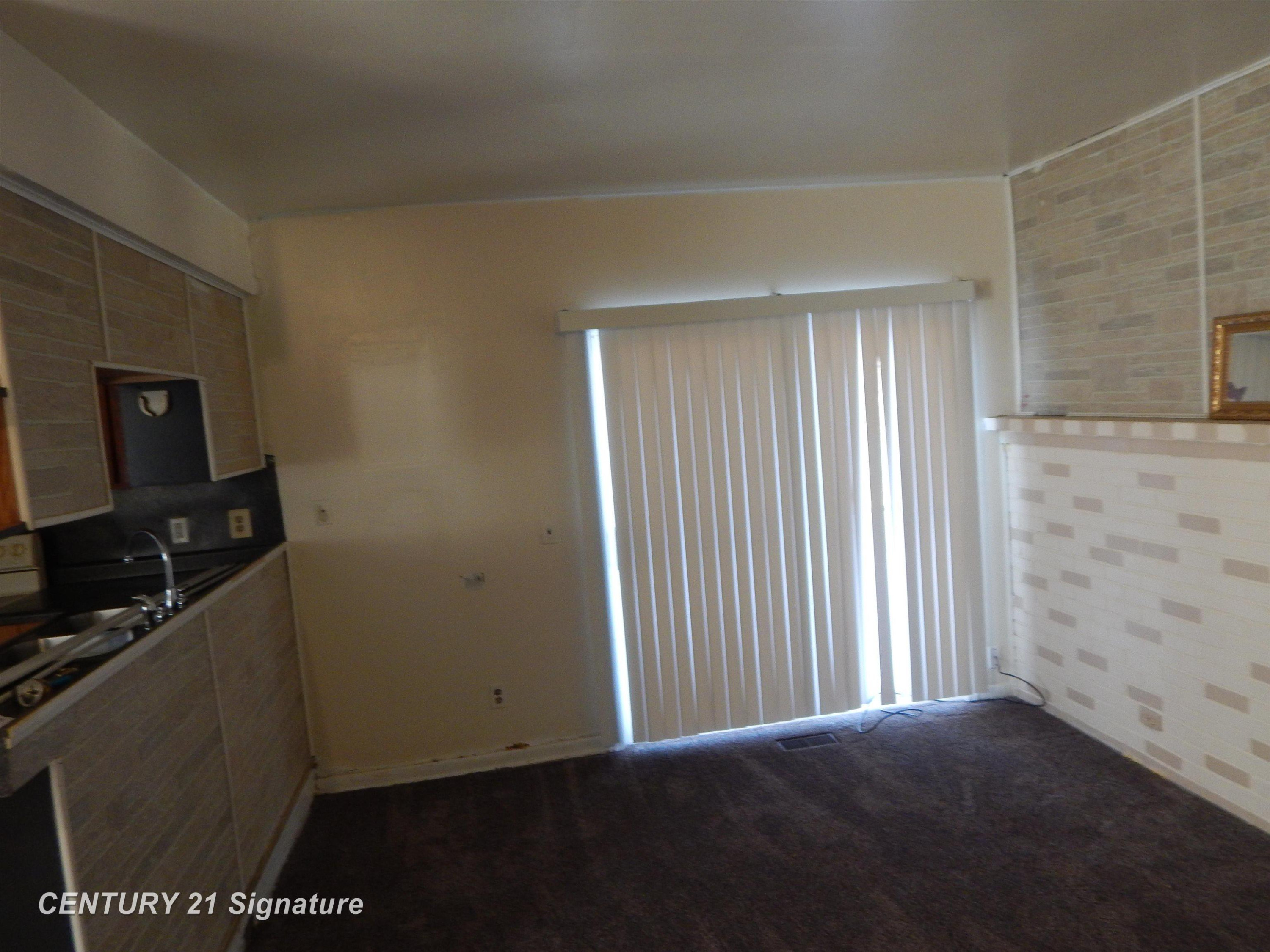 5444 Mendel Berger Drive, Flint, MI 48505 — Photo 9