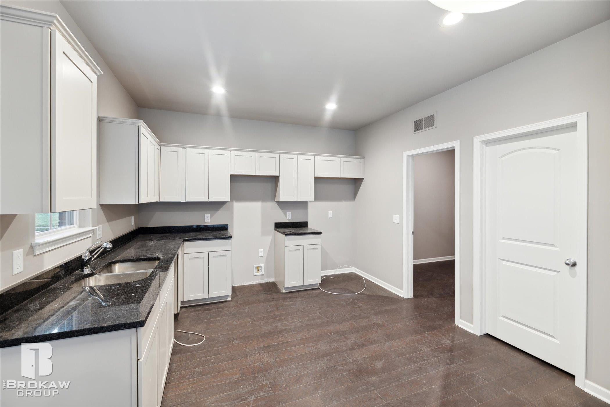 1437 Luxington Drive, Lapeer, MI 48446 — Photo 15