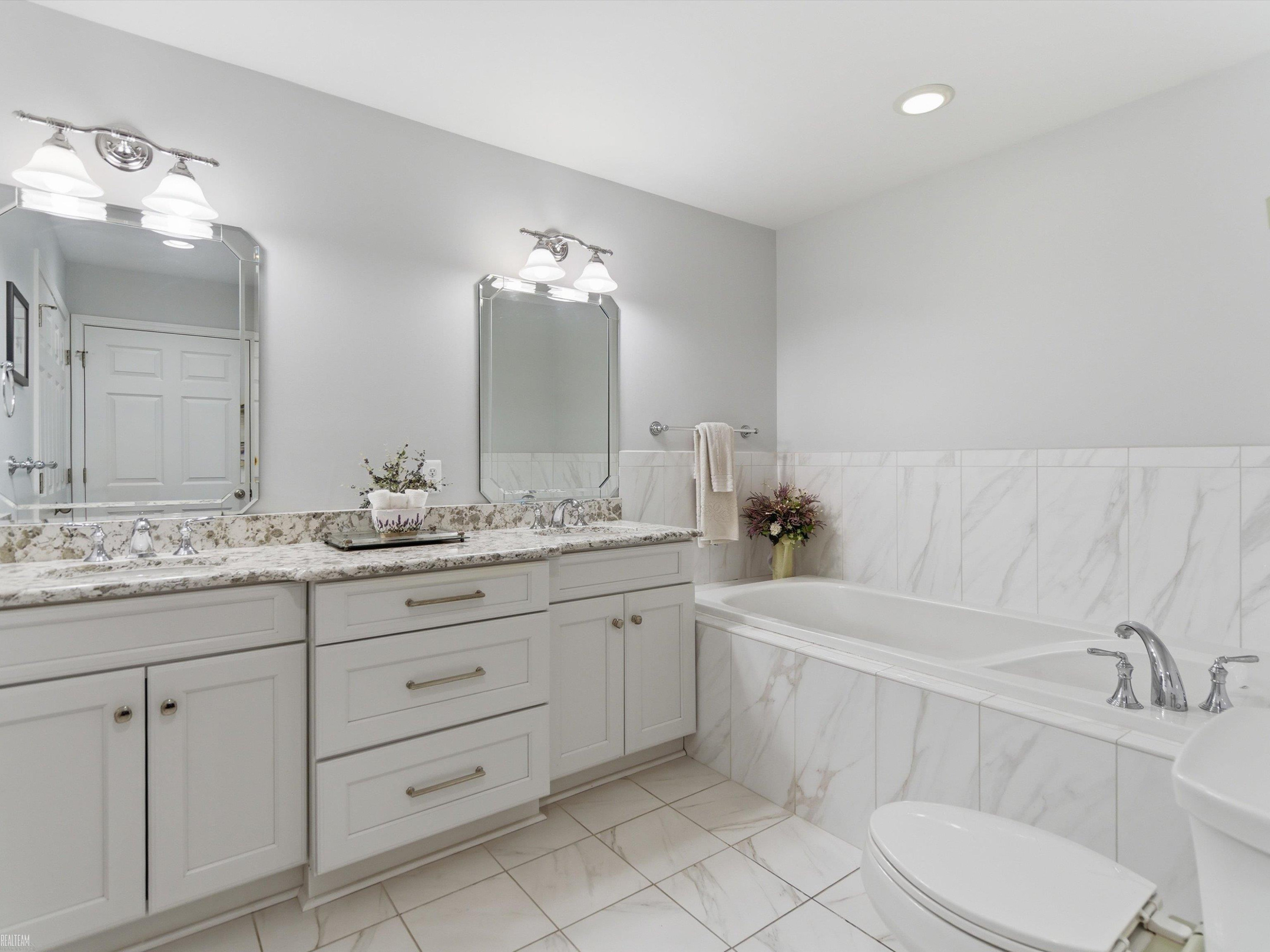 375 Devonshire Drive, Lapeer, MI 48446 — Photo 20