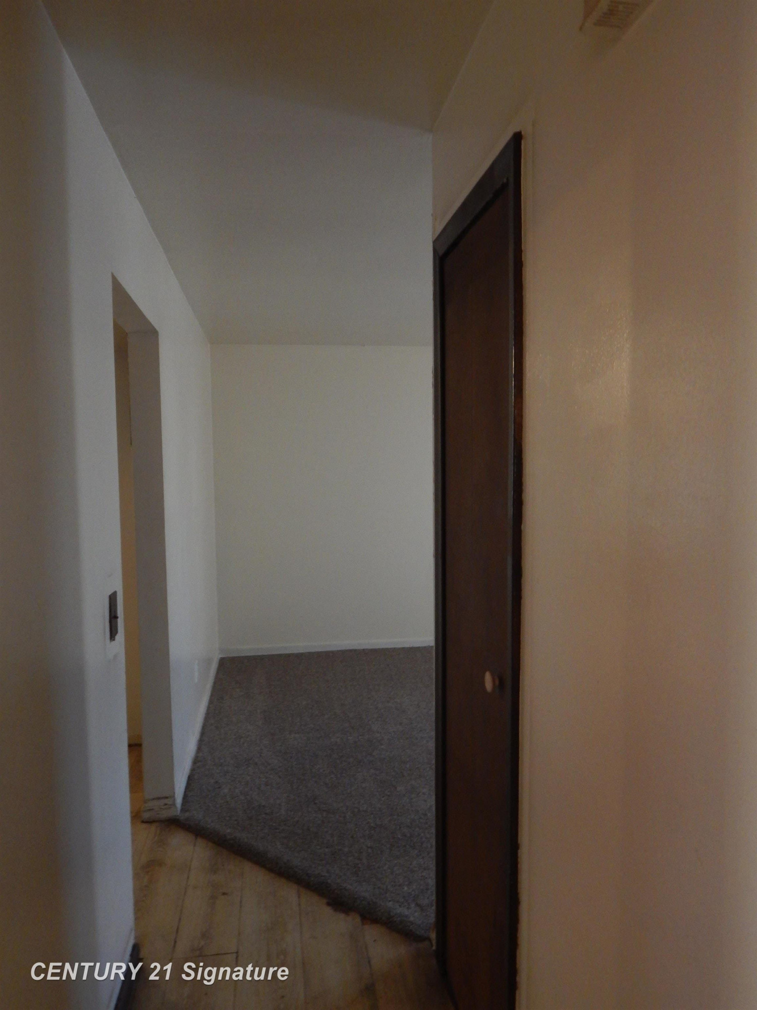 5444 Mendel Berger Drive, Flint, MI 48505 — Photo 14