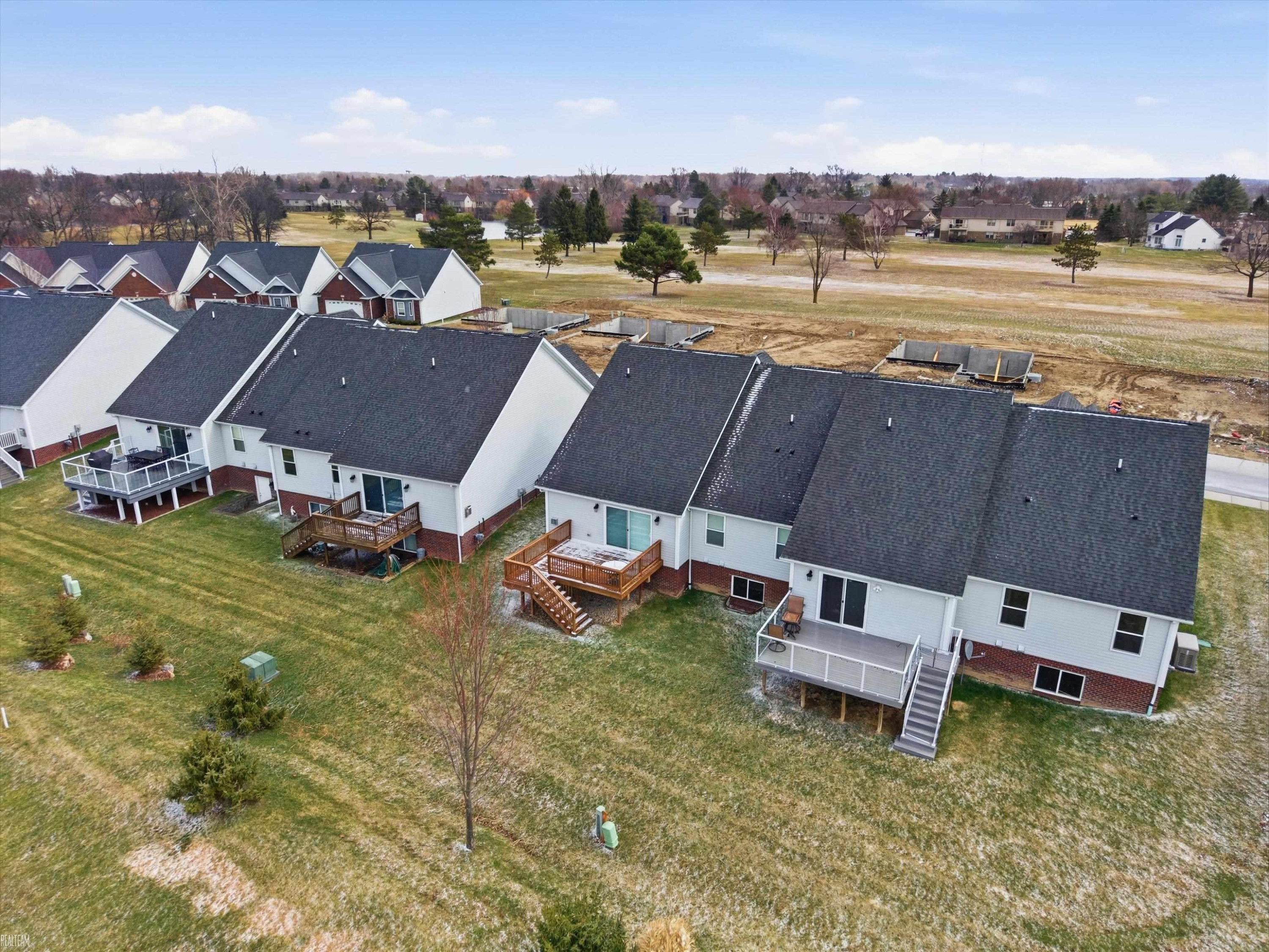 375 Devonshire Drive, Lapeer, MI 48446 — Photo 39