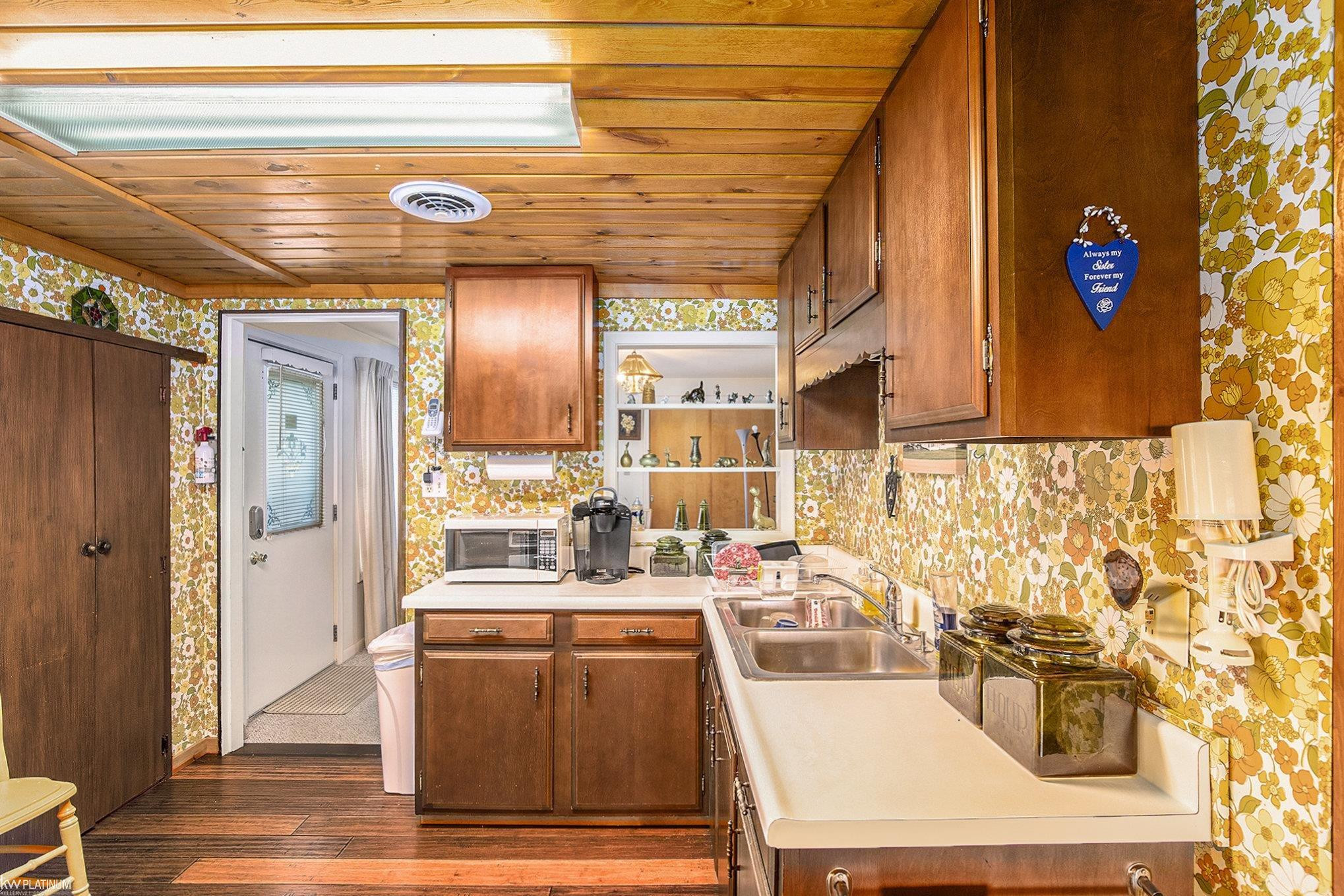 3453 Shoreview Drive, Deckerville, MI 48427 — Photo 8