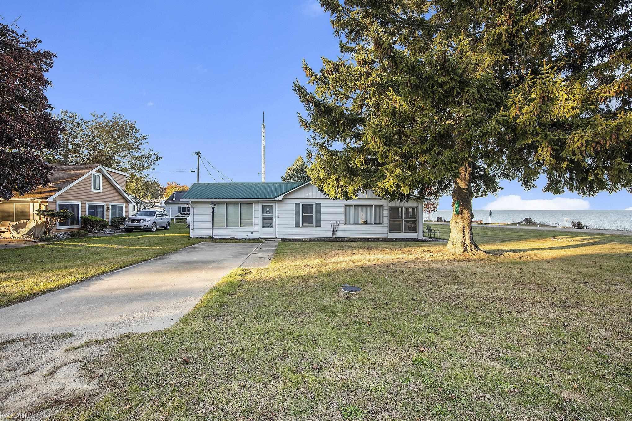 3453 Shoreview Drive, Deckerville, MI 48427 — Photo 17