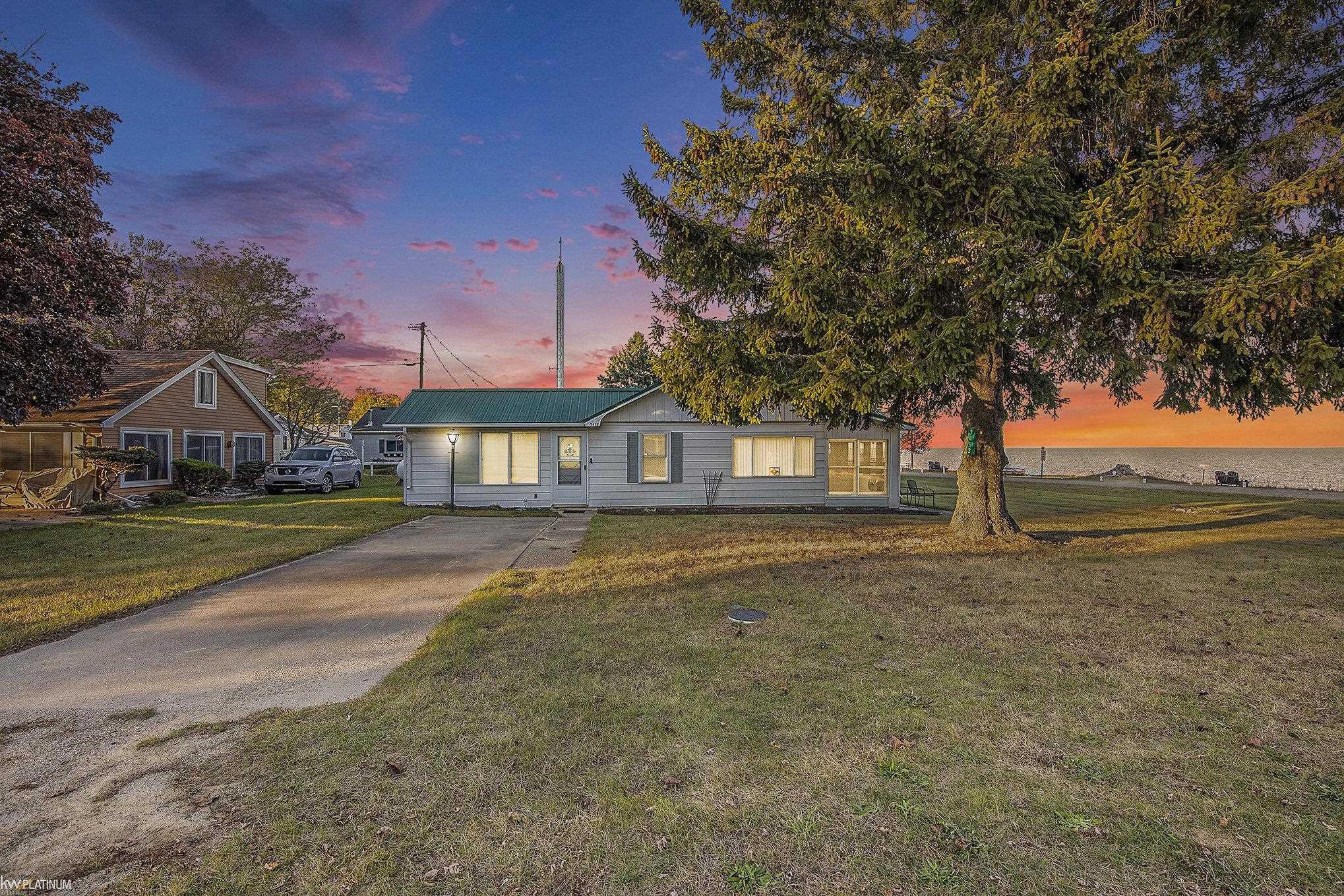 3453 Shoreview Drive, Deckerville, MI 48427 — Photo 18