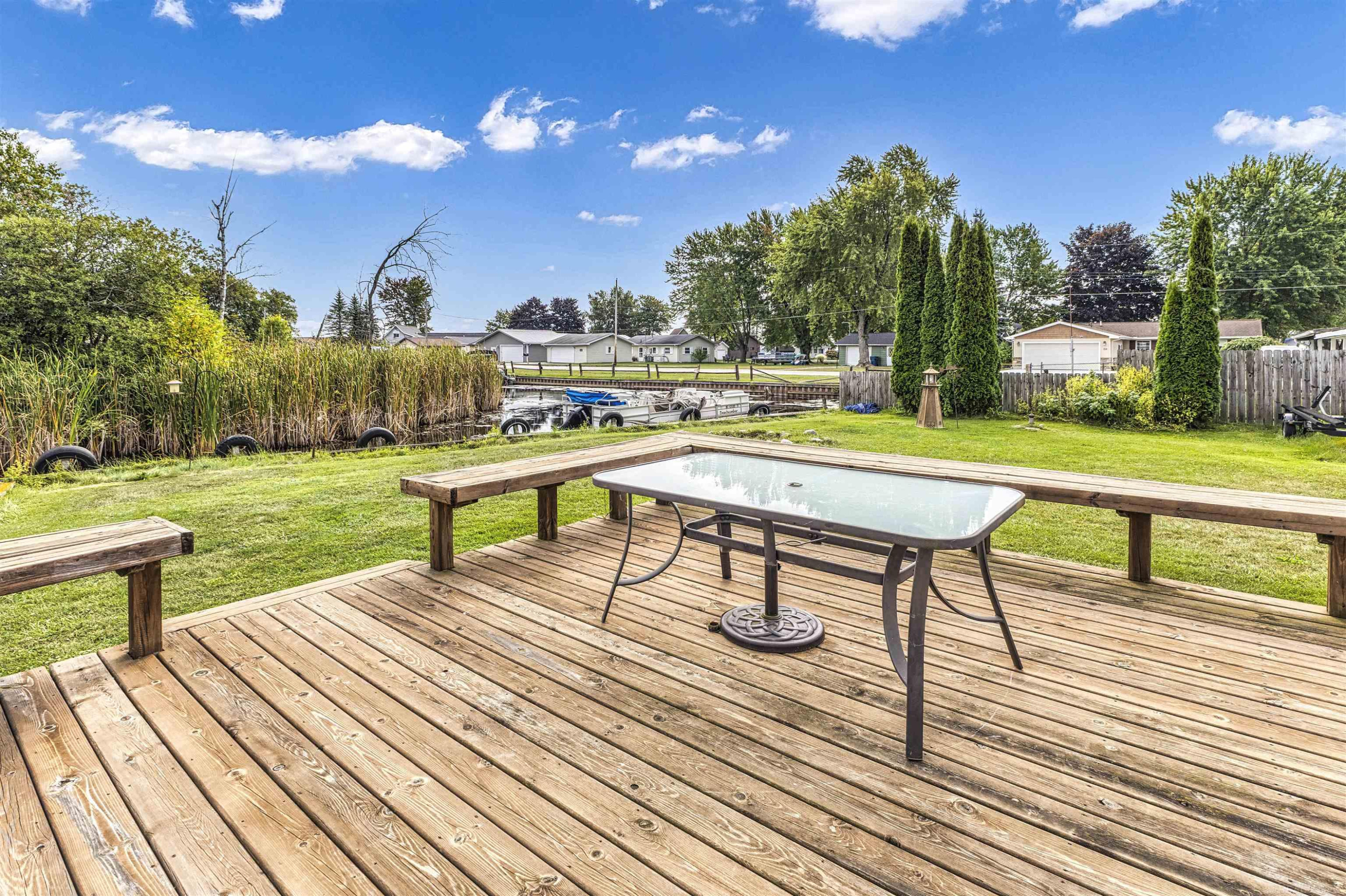 13508 W. Shore Drive Drive, Houghton Lake, MI 48629 — Photo 3