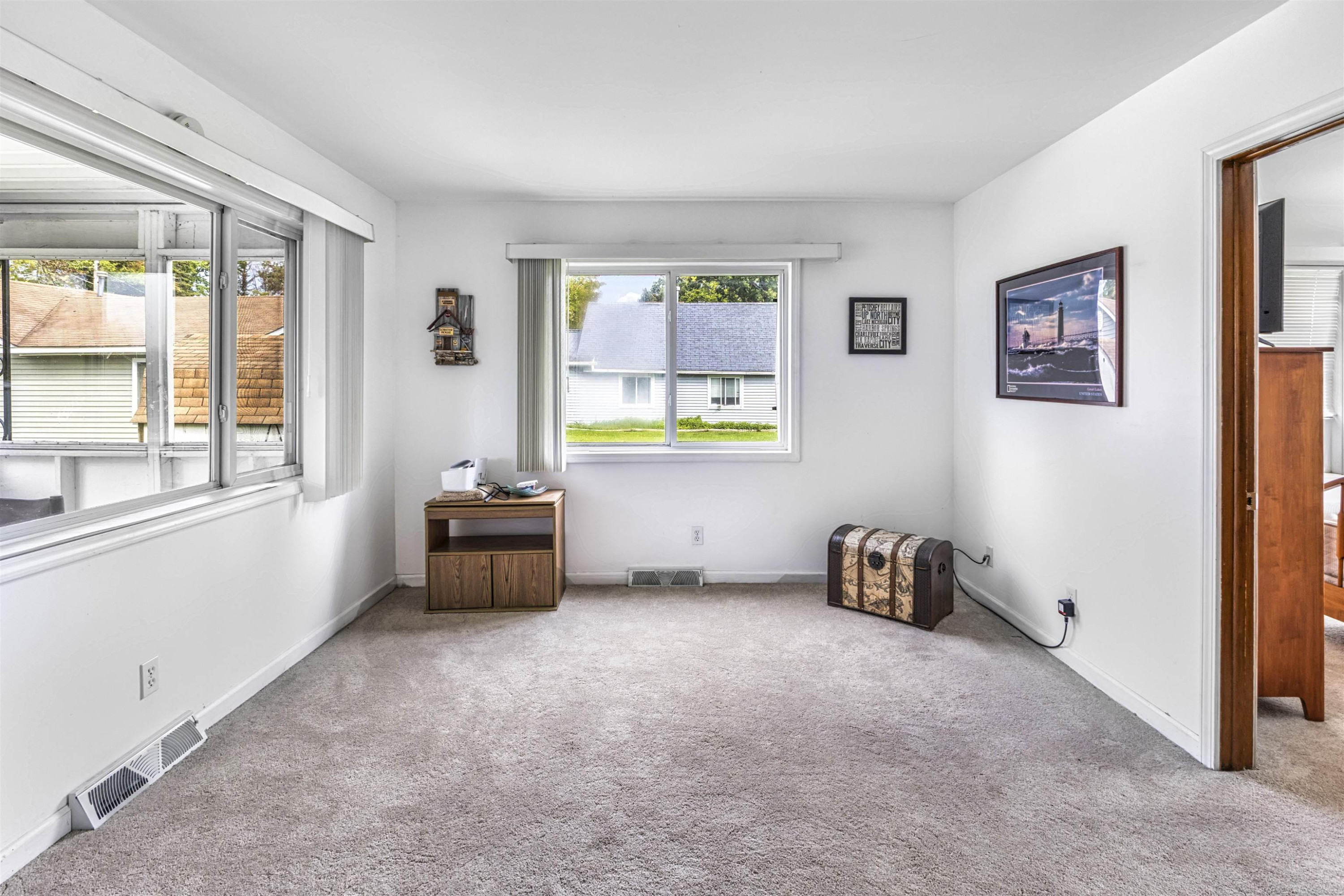 13508 W. Shore Drive Drive, Houghton Lake, MI 48629 — Photo 7
