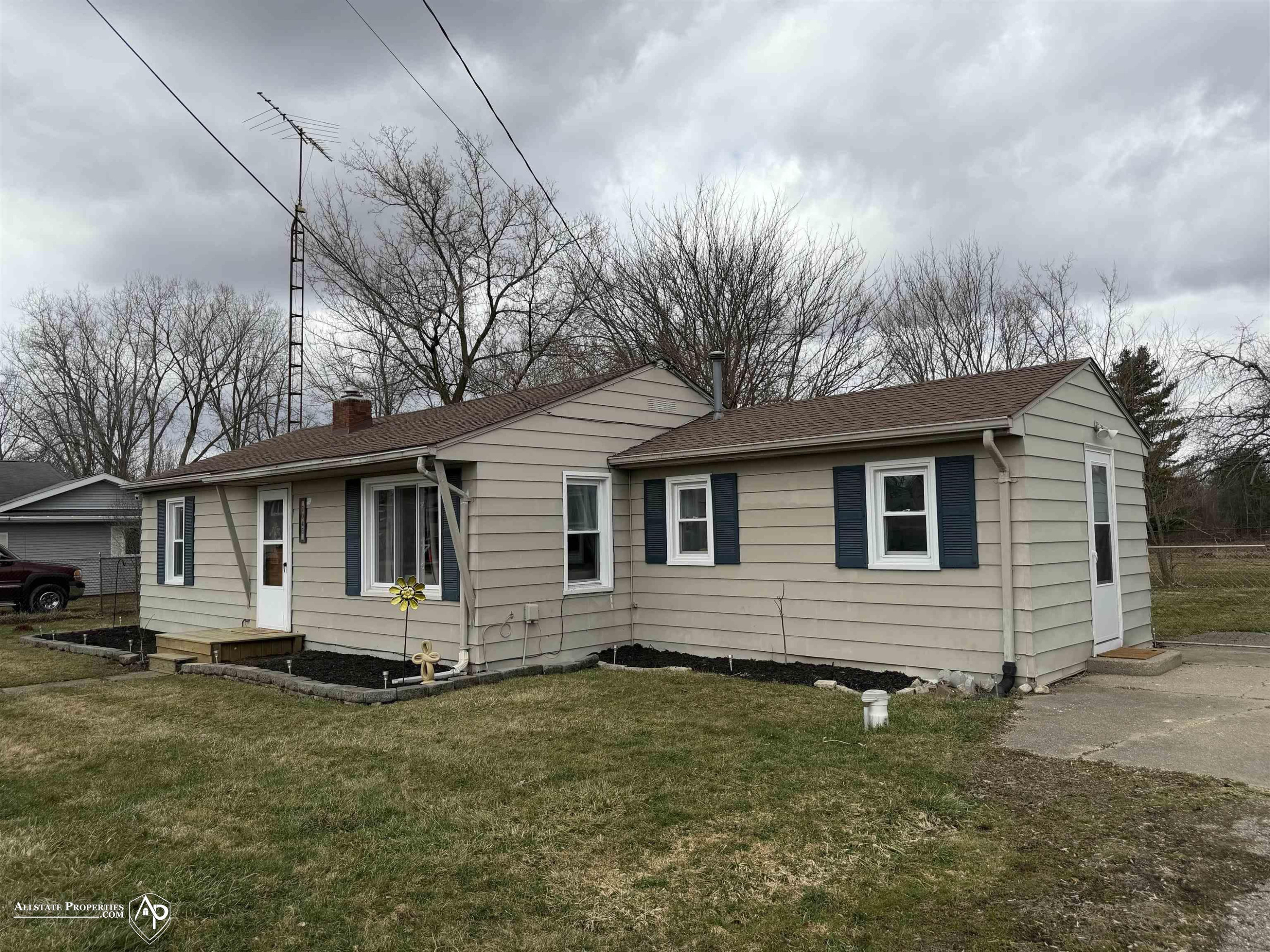 7045 Normandy Court, Flint, MI 48506 — Photo 12